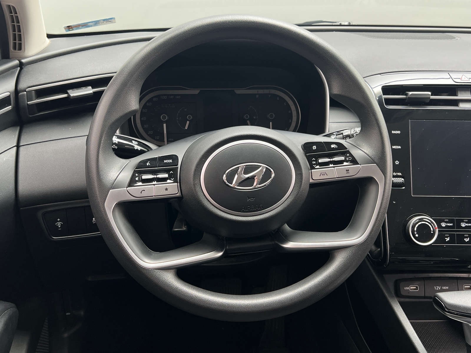 Thumbnail: 2022 Hyundai Tucson - 5