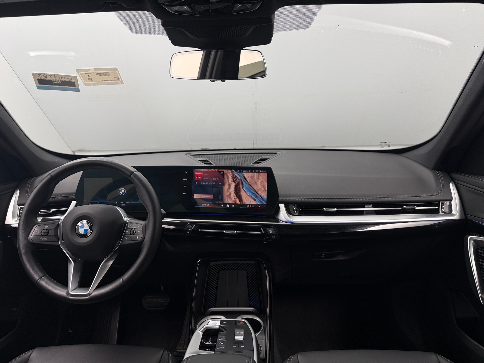 Thumbnail: 2026 BMW X1 - 2