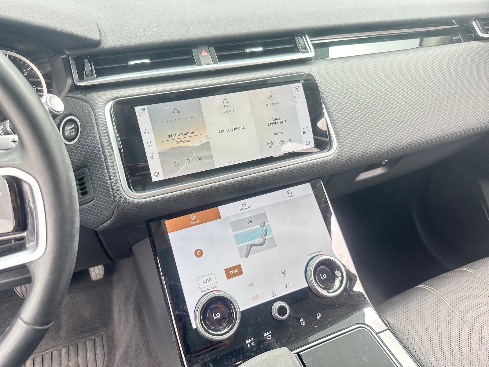 Thumbnail: 2022 Land Rover Range Rover Velar - 3