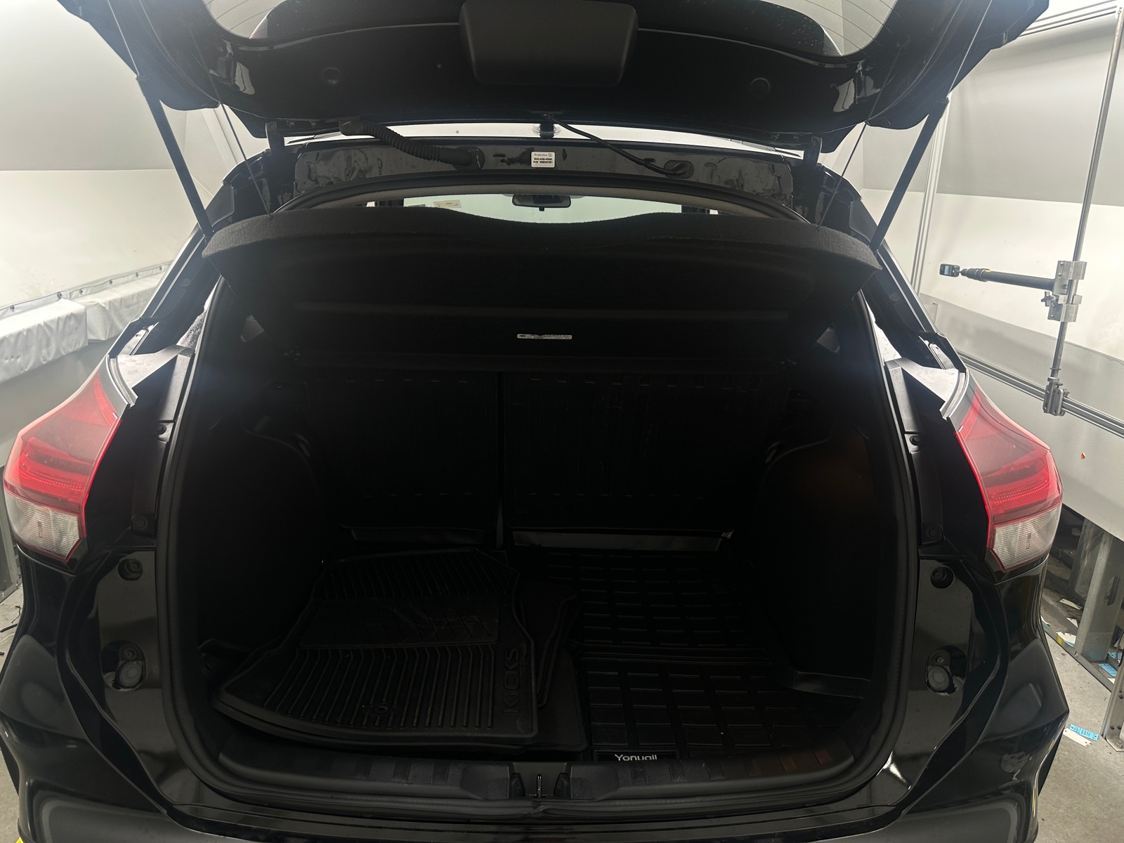 Thumbnail: 2024 Nissan Kicks - 6