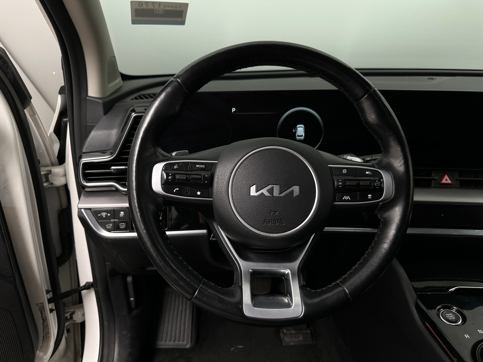 Thumbnail: 2023 Kia Sportage - 4