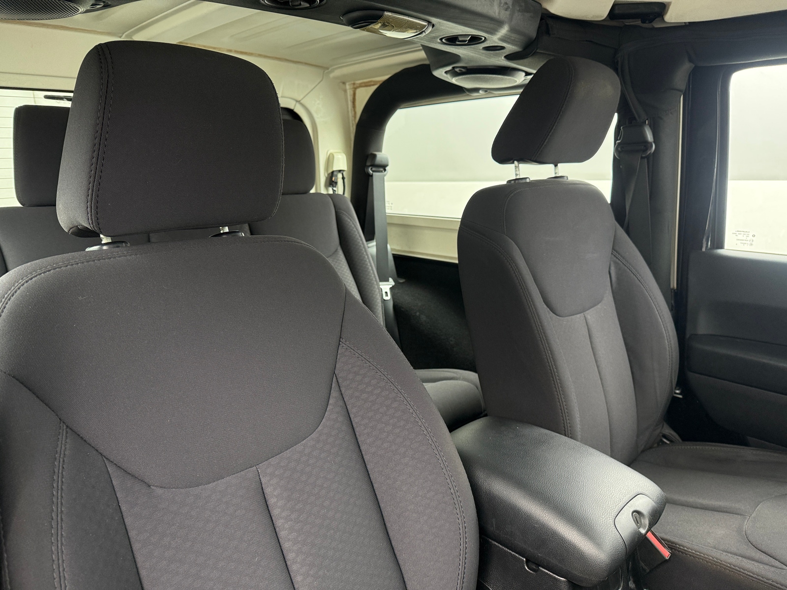 Thumbnail: 2014 Jeep Wrangler - 2