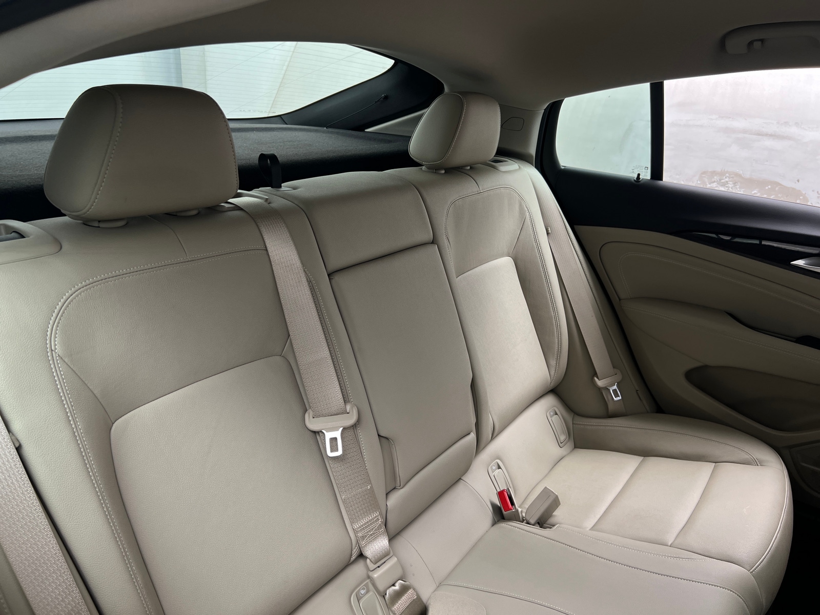 Thumbnail: 2018 Buick Regal - 5