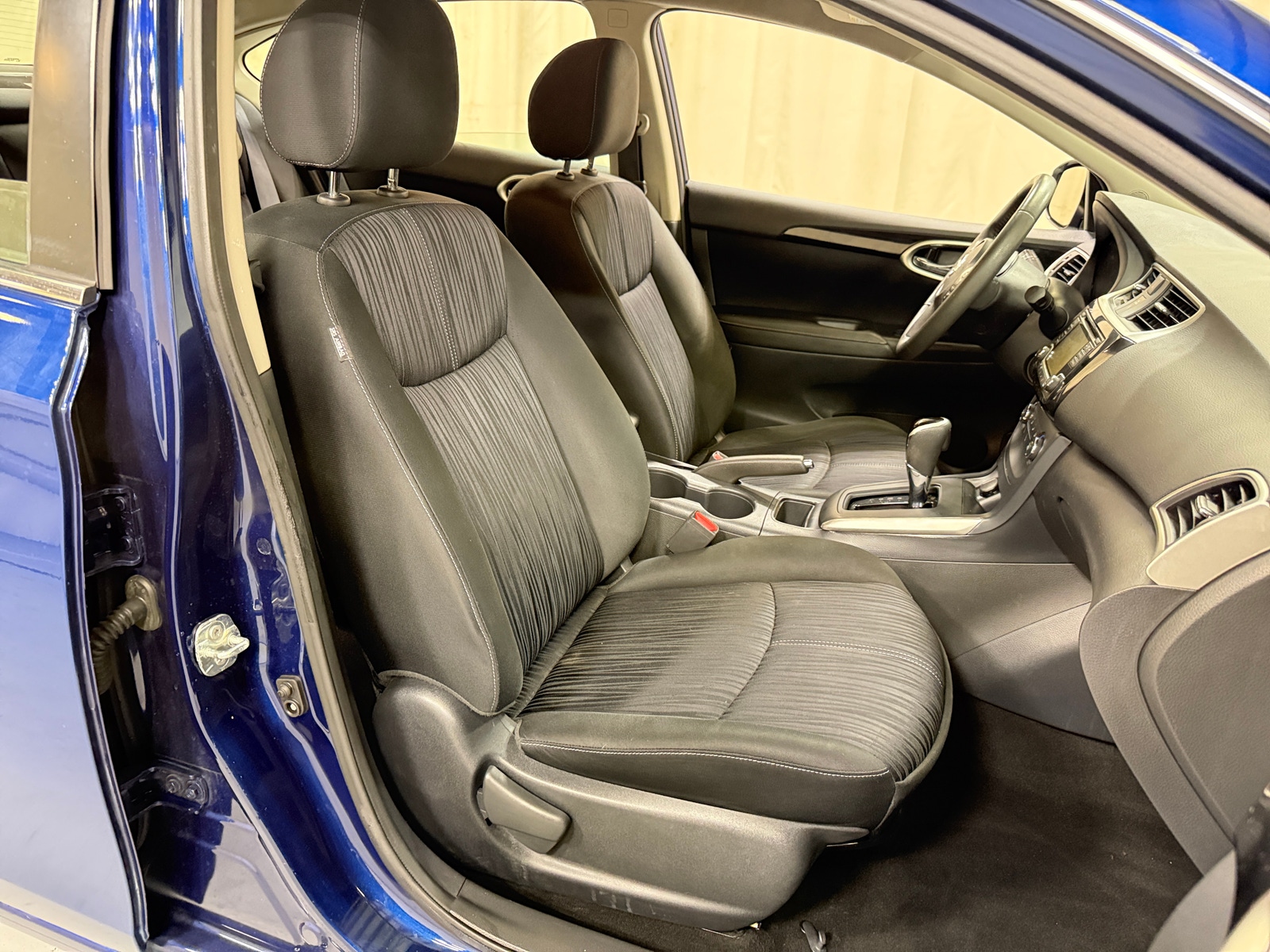 Thumbnail: 2017 Nissan Sentra - 2