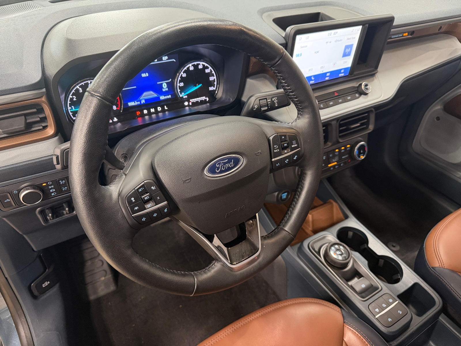 Thumbnail: 2022 Ford Maverick - 4