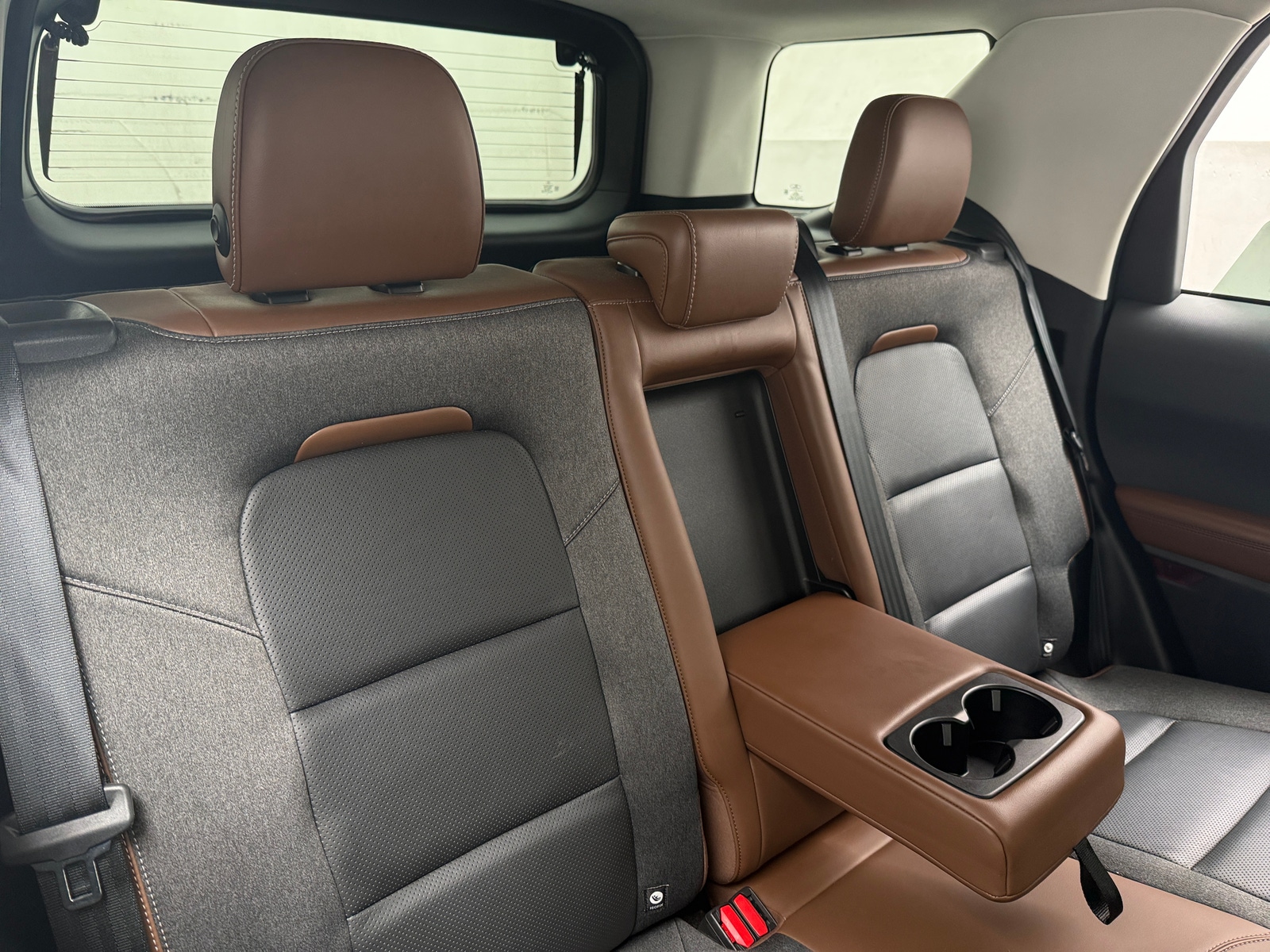Thumbnail: 2021 Ford Bronco Sport - 6