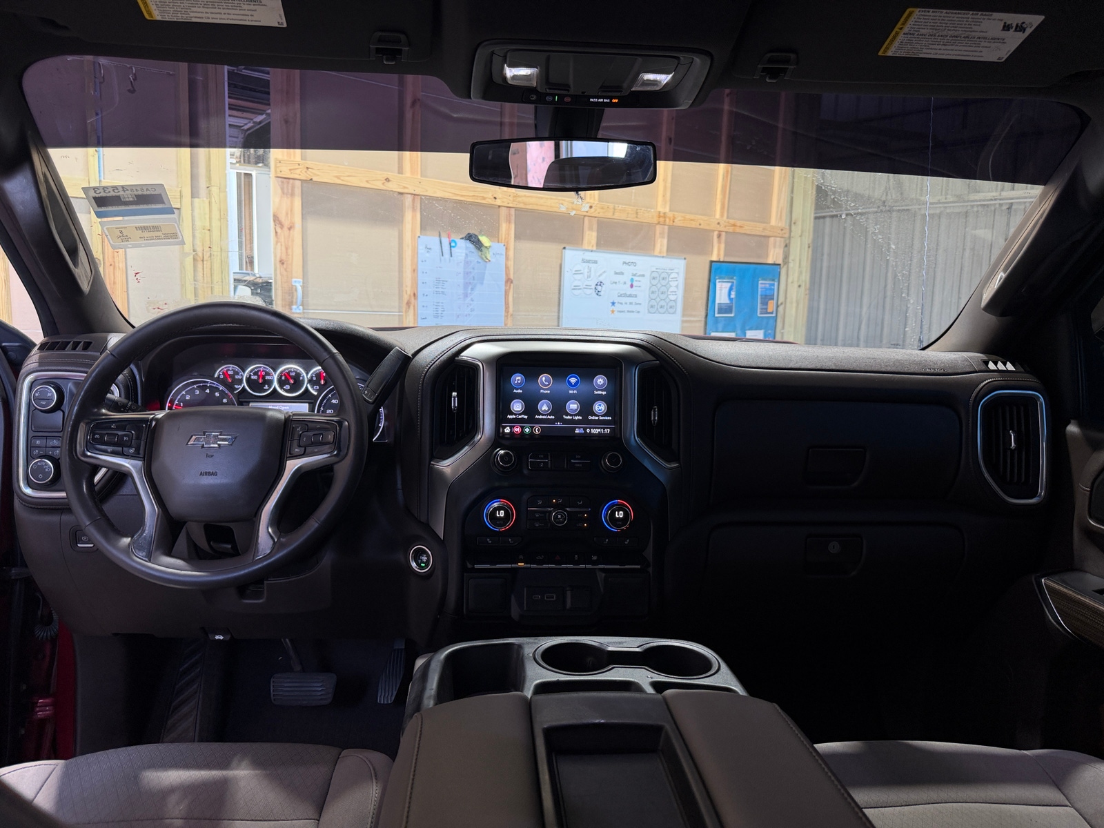 Thumbnail: 2019 Chevrolet Silverado 1500 - 3