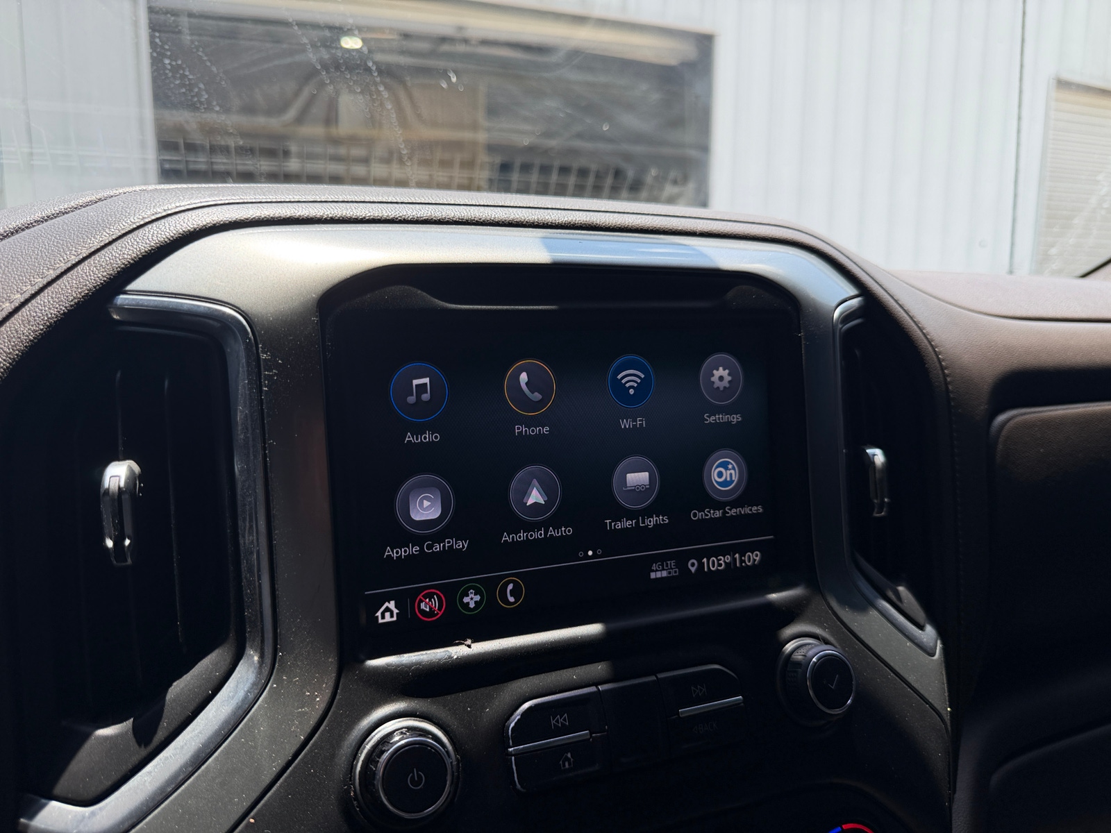 Thumbnail: 2019 Chevrolet Silverado 1500 - 4