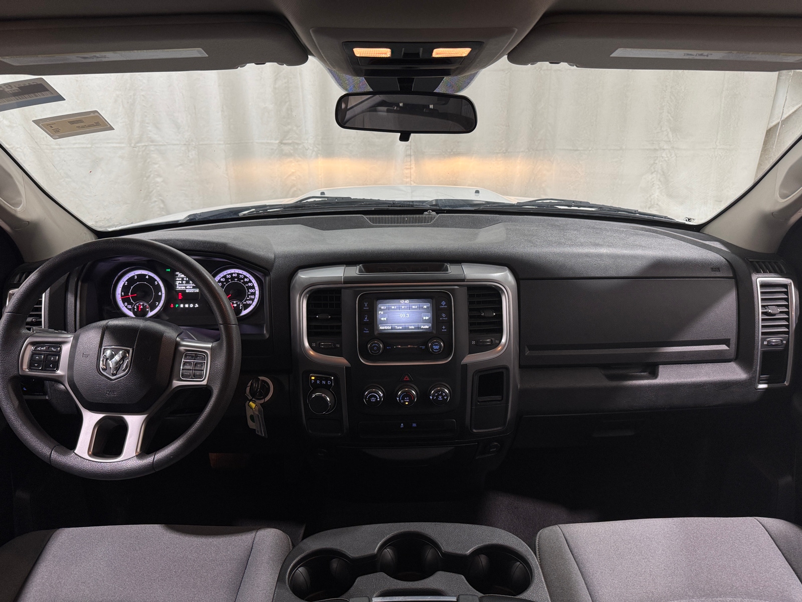 Thumbnail: 2024 RAM 1500 Classic - 3