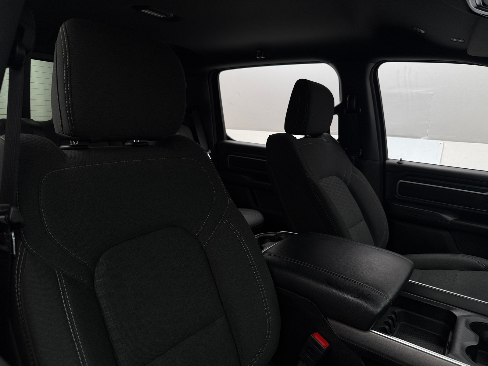Thumbnail: 2025 RAM 1500 - 2