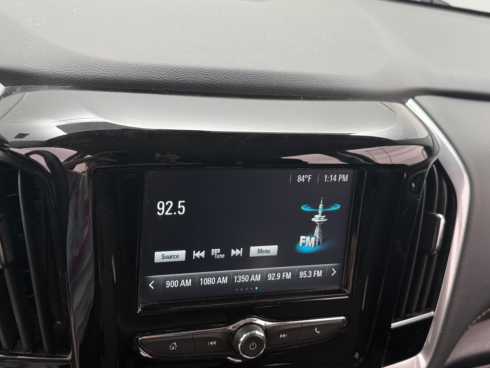 Thumbnail: 2019 Chevrolet Traverse - 4