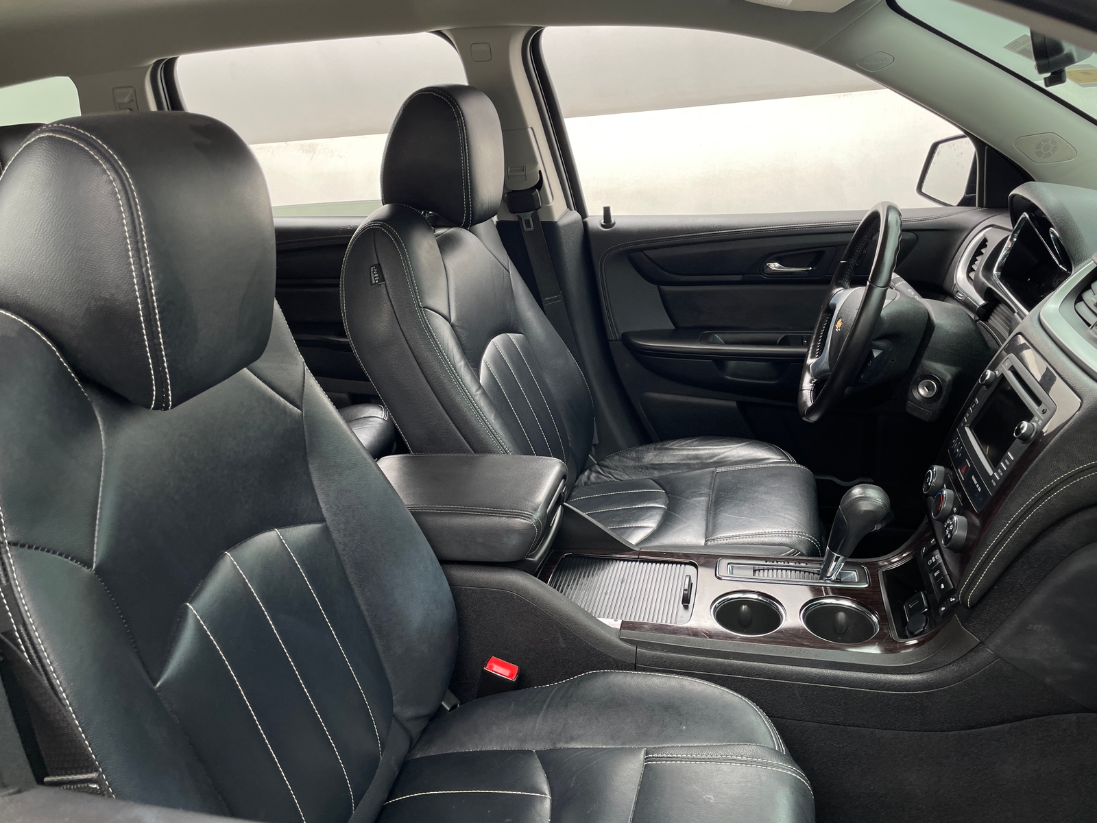 Thumbnail: 2017 Chevrolet Traverse - 2