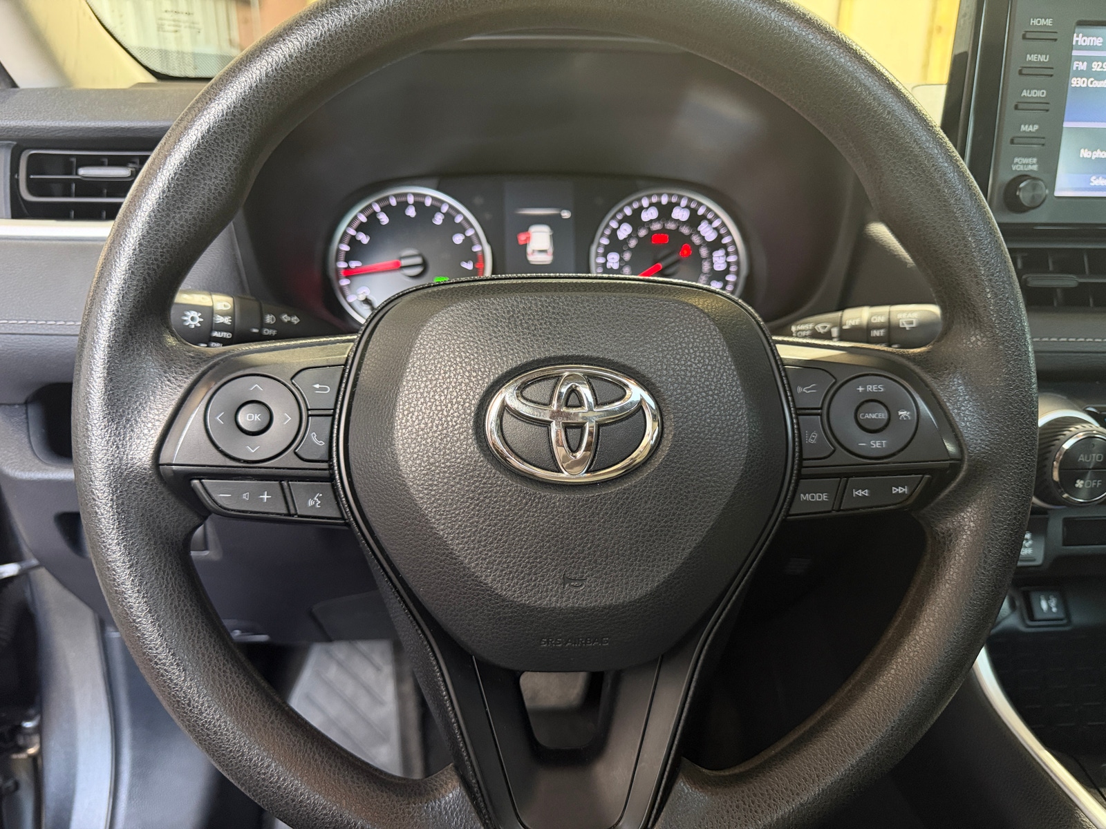 Thumbnail: 2019 Toyota RAV4 - 5