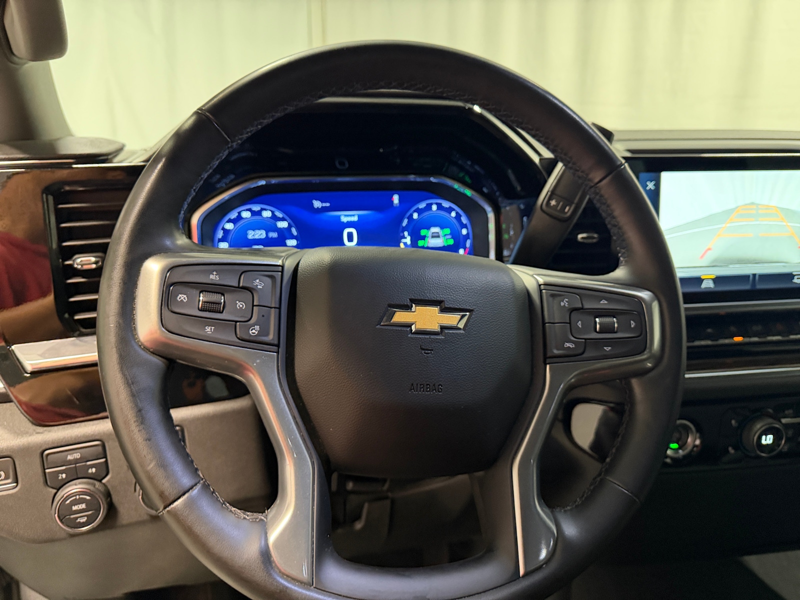 Thumbnail: 2023 Chevrolet Silverado 1500 - 5