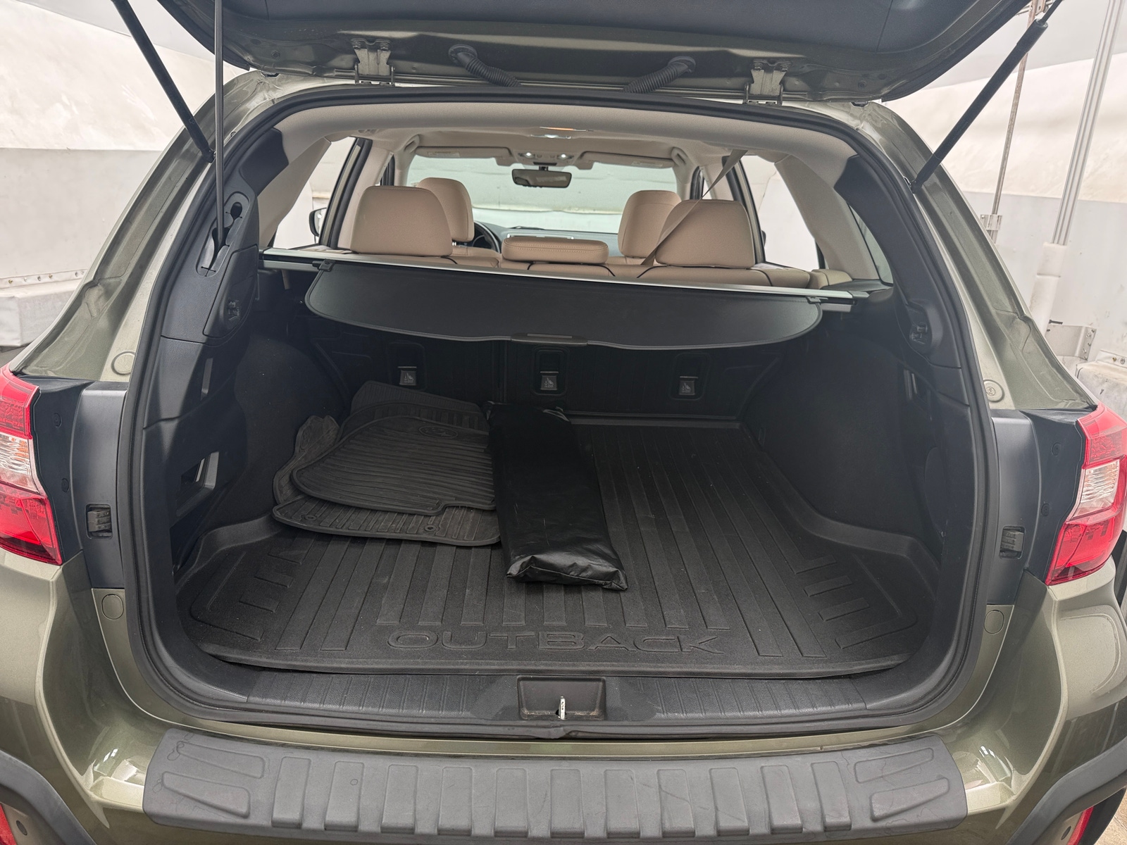 Thumbnail: 2018 Subaru Outback - 6