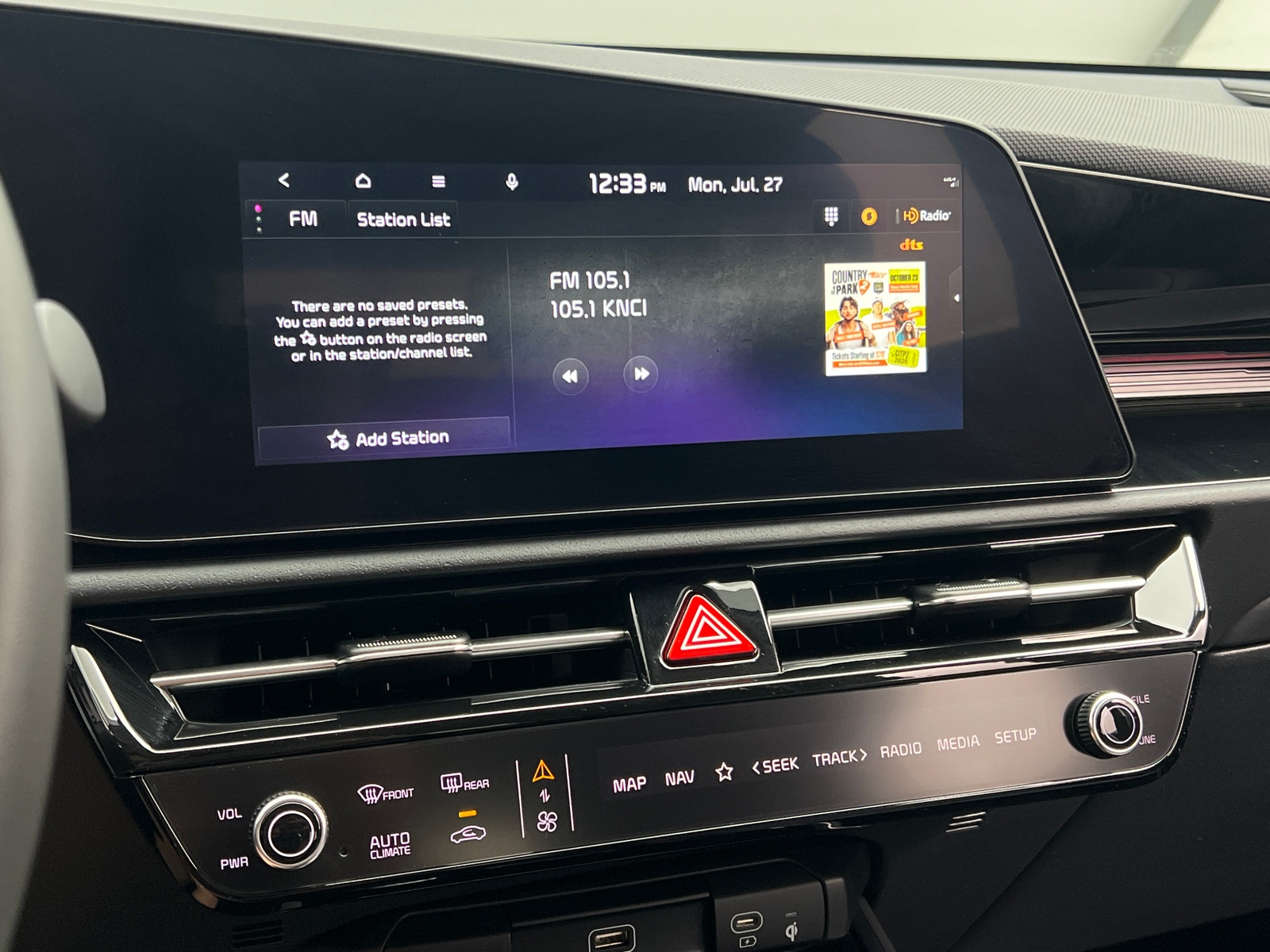 Thumbnail: 2024 Kia Niro - 3