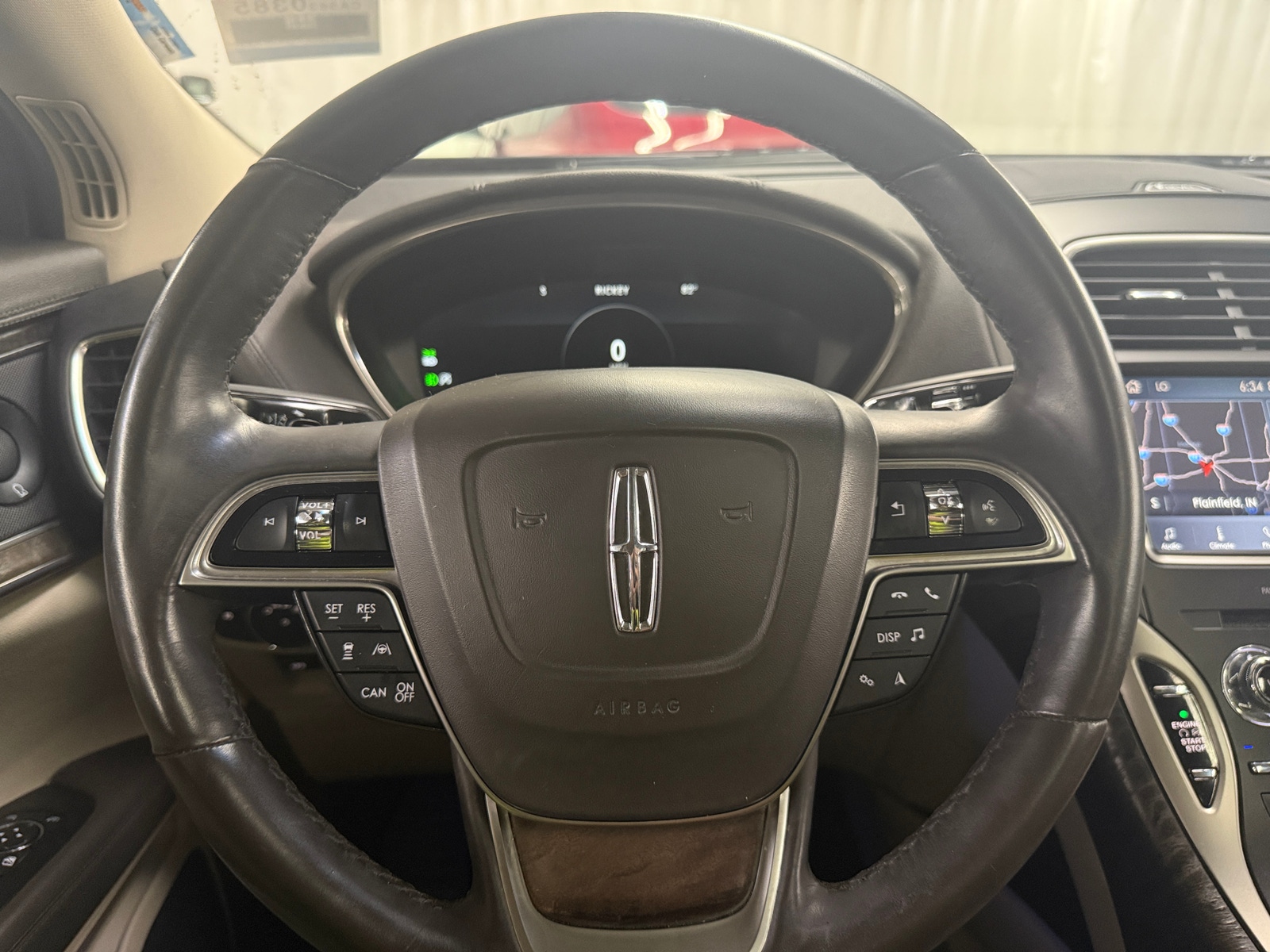 Thumbnail: 2020 Lincoln Nautilus - 4