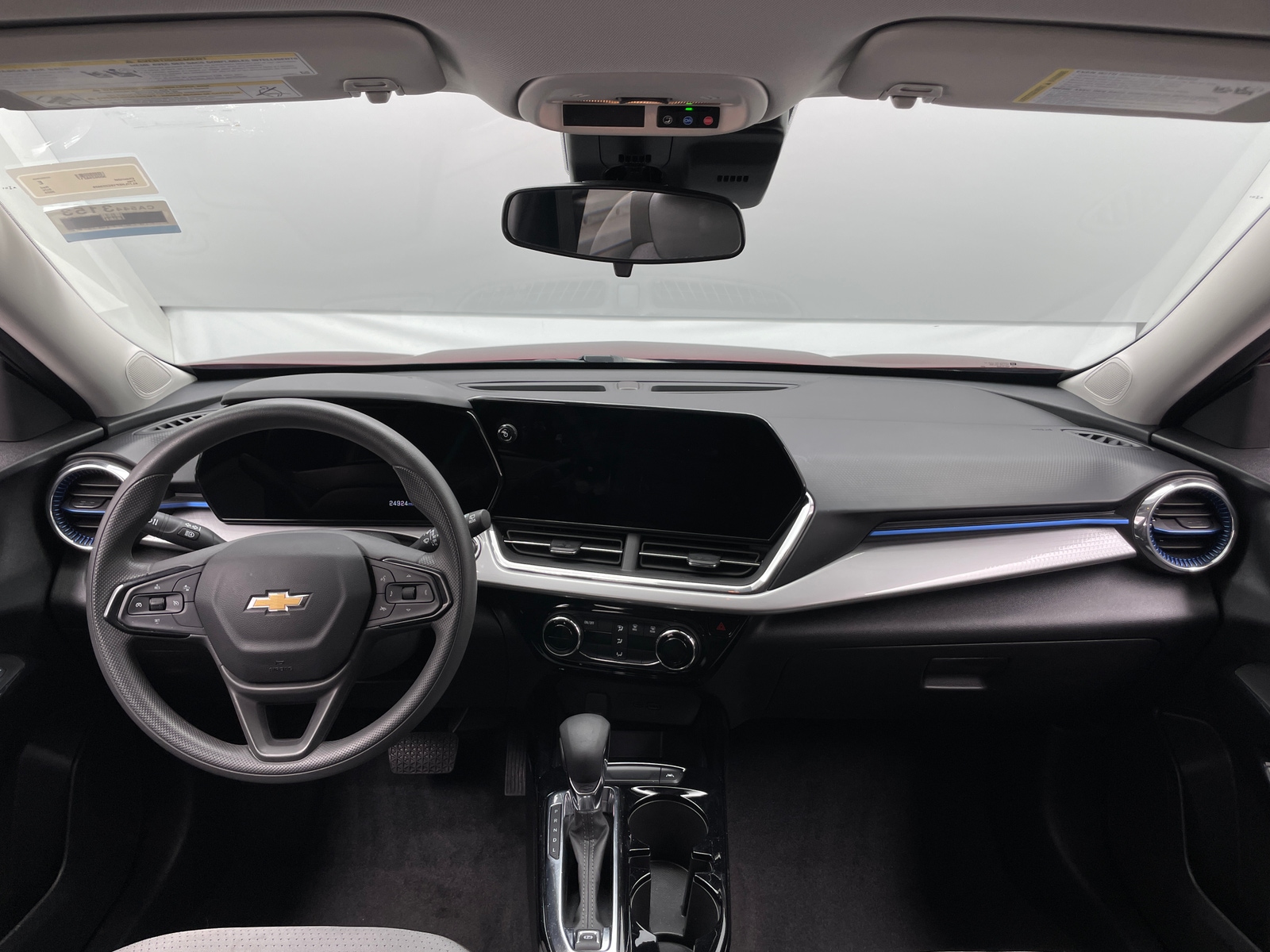 Thumbnail: 2025 Chevrolet Trax - 2