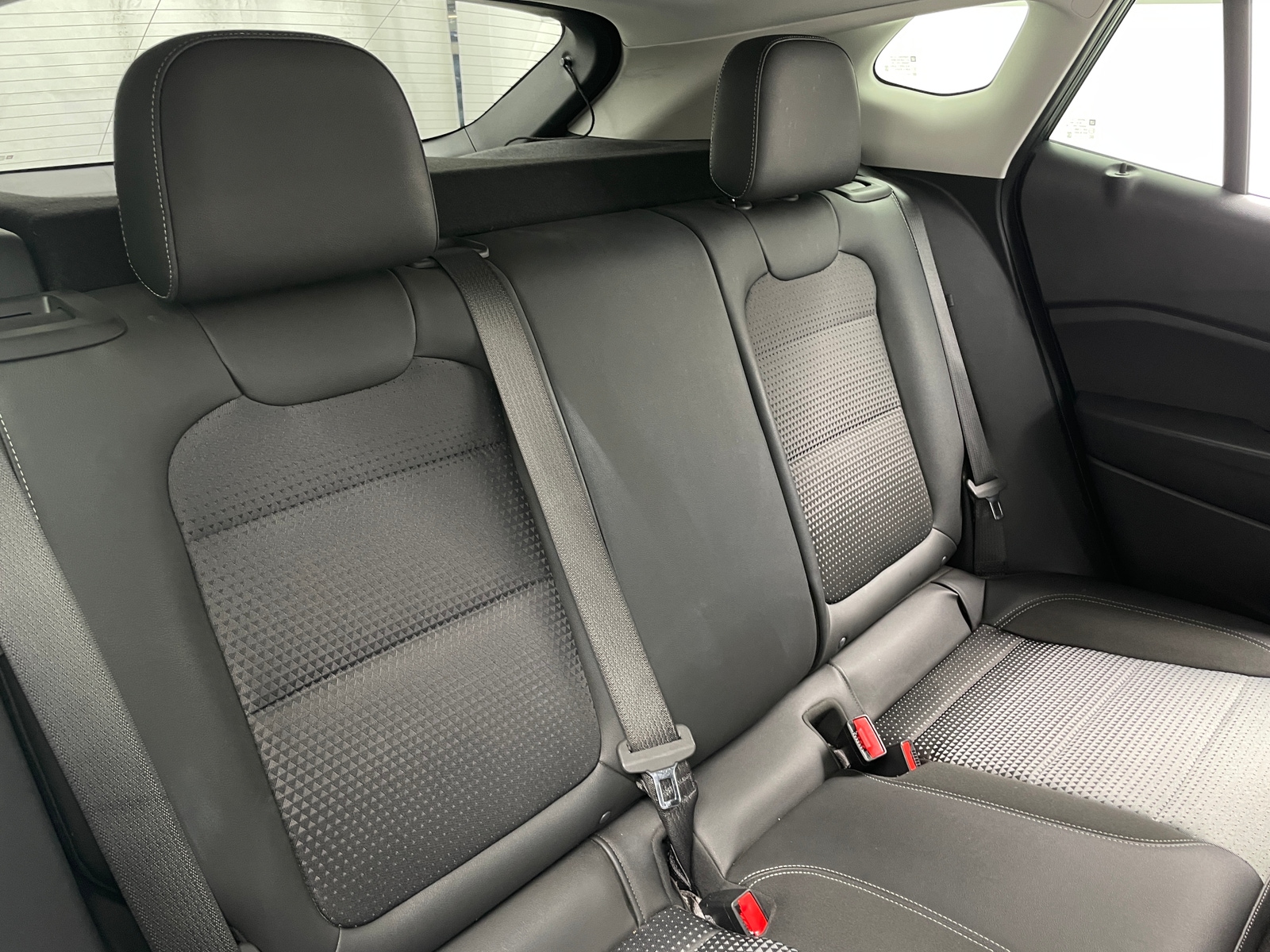 Thumbnail: 2025 Chevrolet Trax - 5