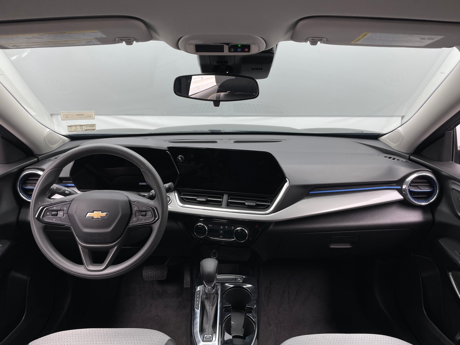 Thumbnail: 2025 Chevrolet Trax - 2