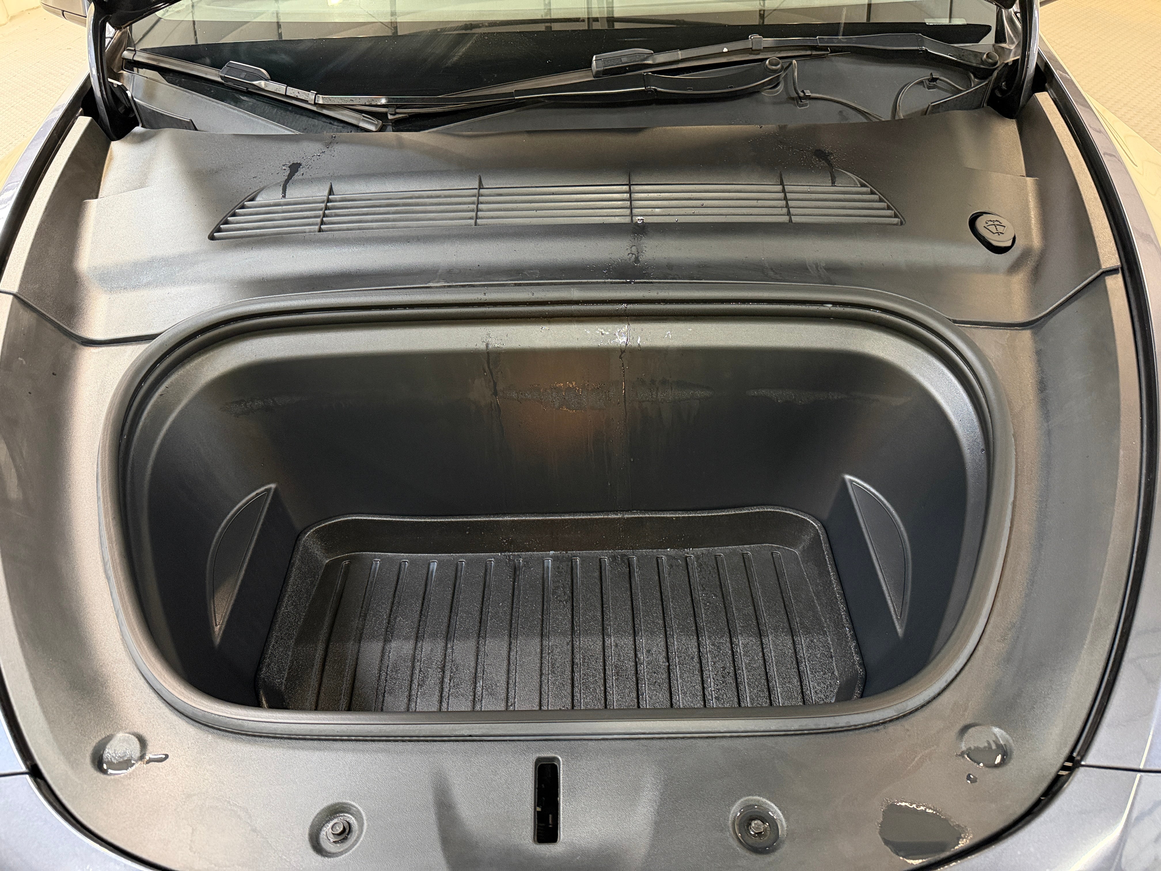 Used 2023 Tesla Model Y Long Range with VIN 7SAYGAEEXPF944749 for sale in Auburn, WA