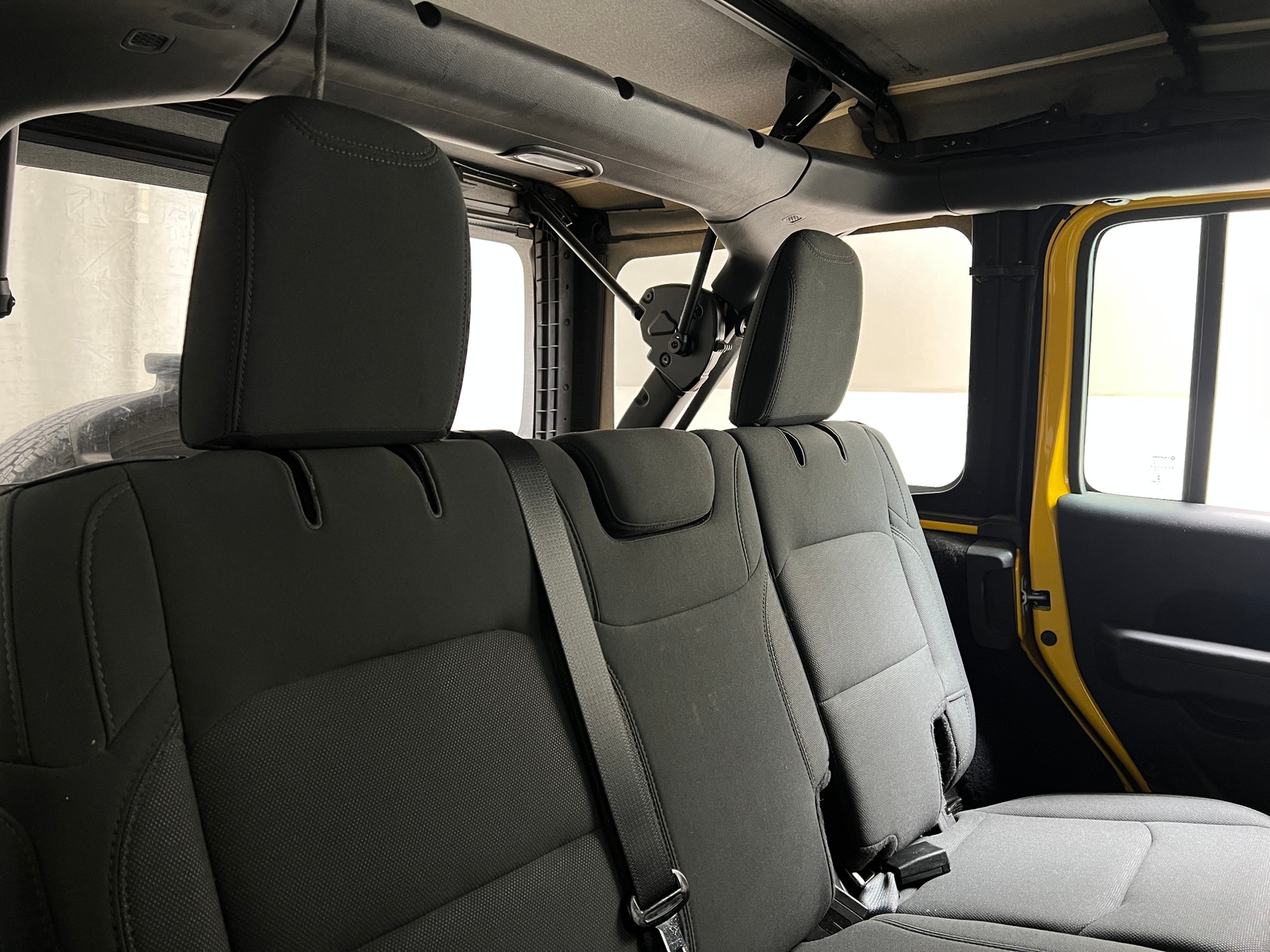 Thumbnail: 2019 Jeep Wrangler - 6