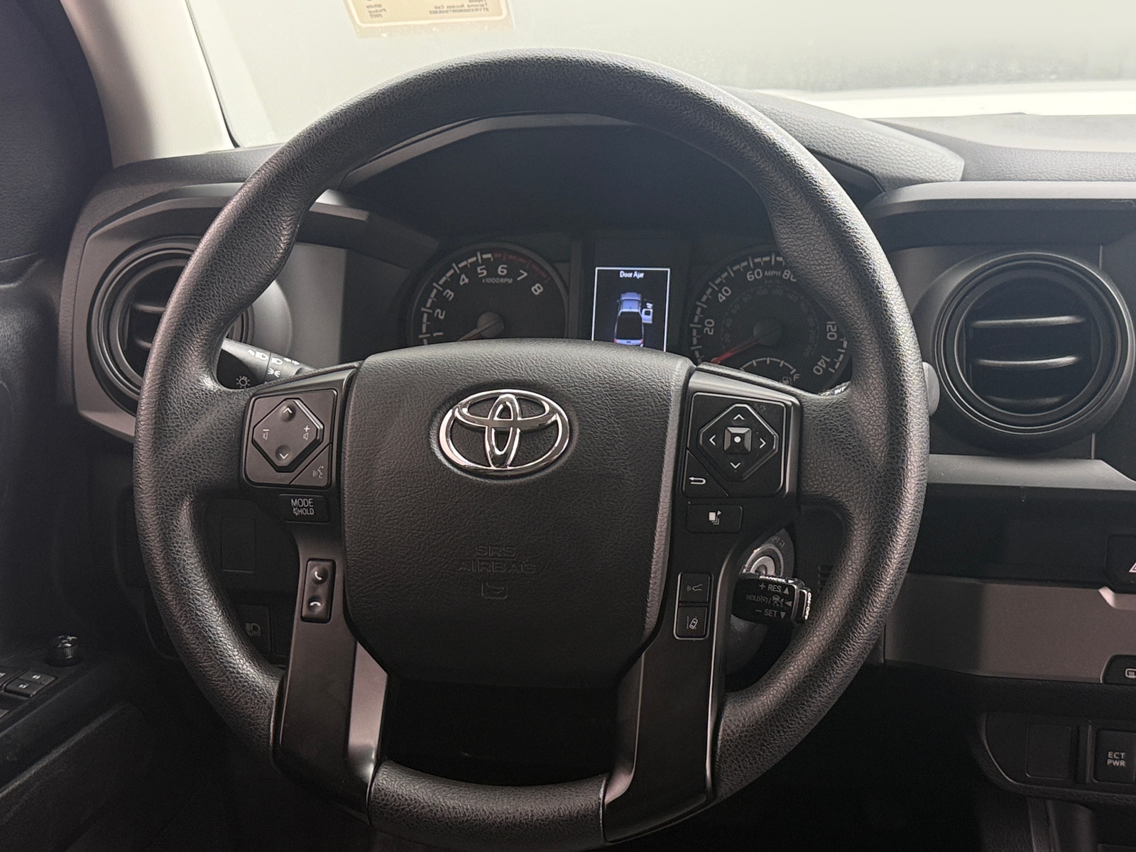 Thumbnail: 2022 Toyota Tacoma - 5