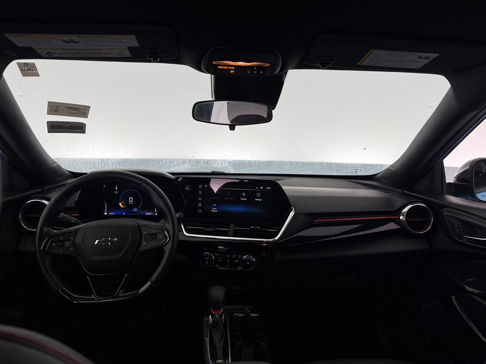 Thumbnail: 2025 Chevrolet Trax - 2