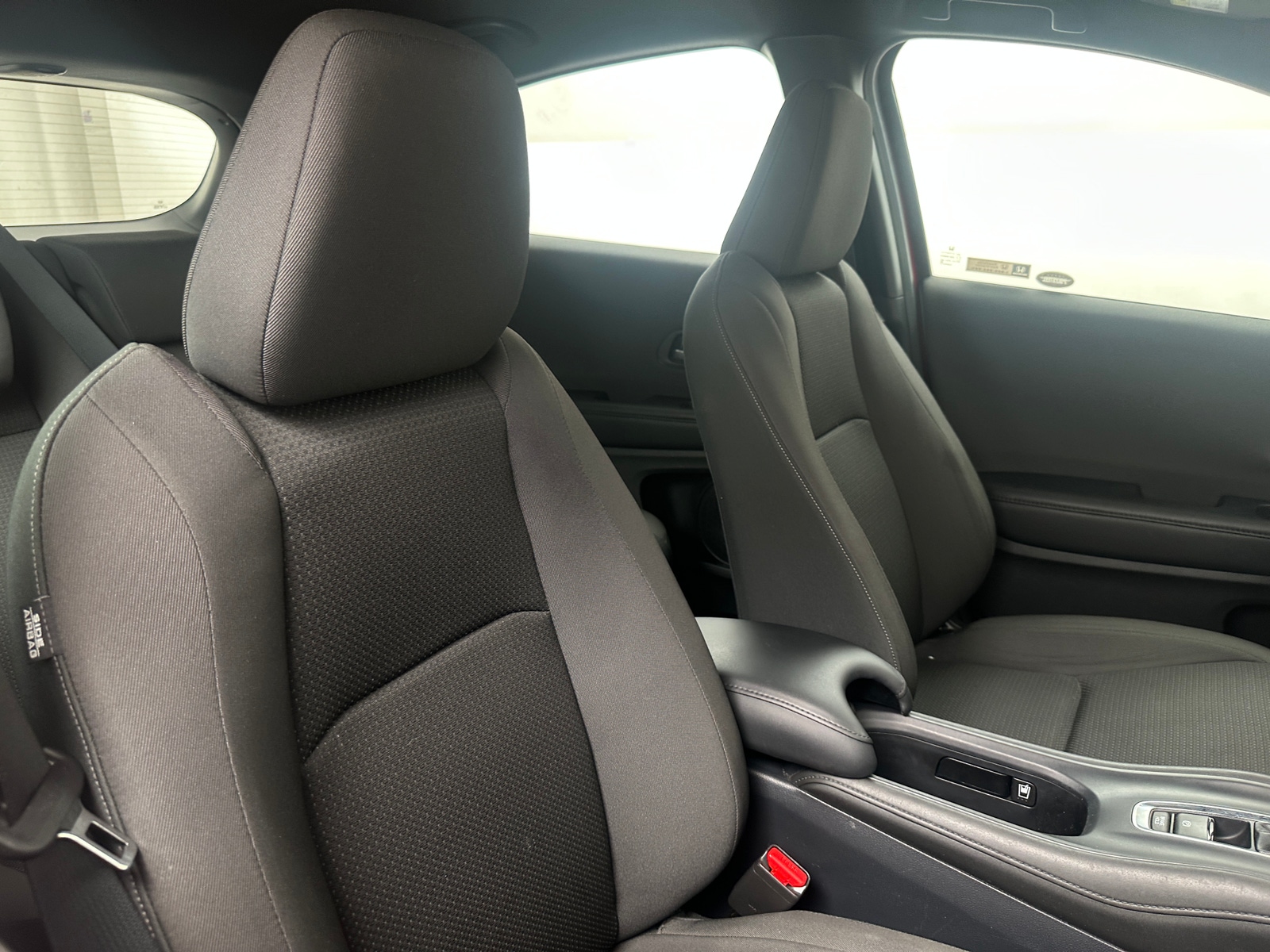 Thumbnail: 2019 Honda HR-V - 2