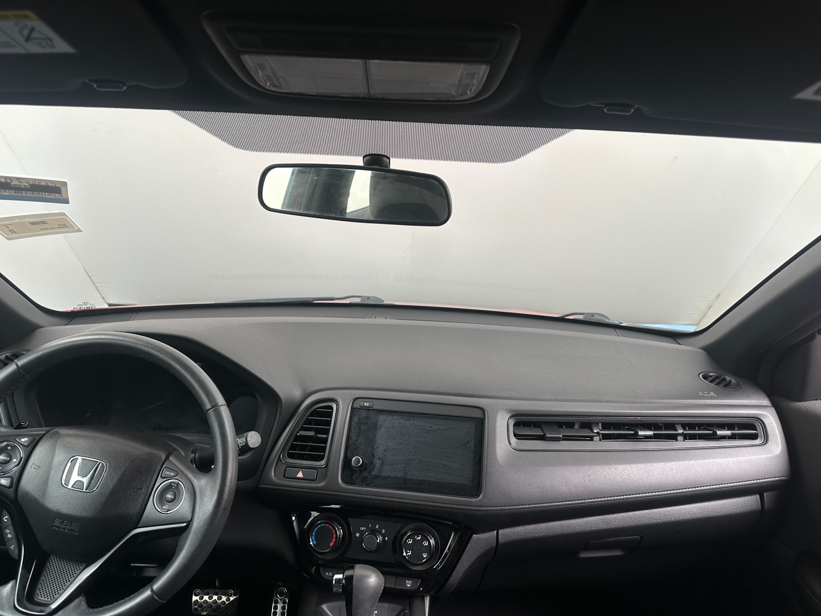 Thumbnail: 2019 Honda HR-V - 3