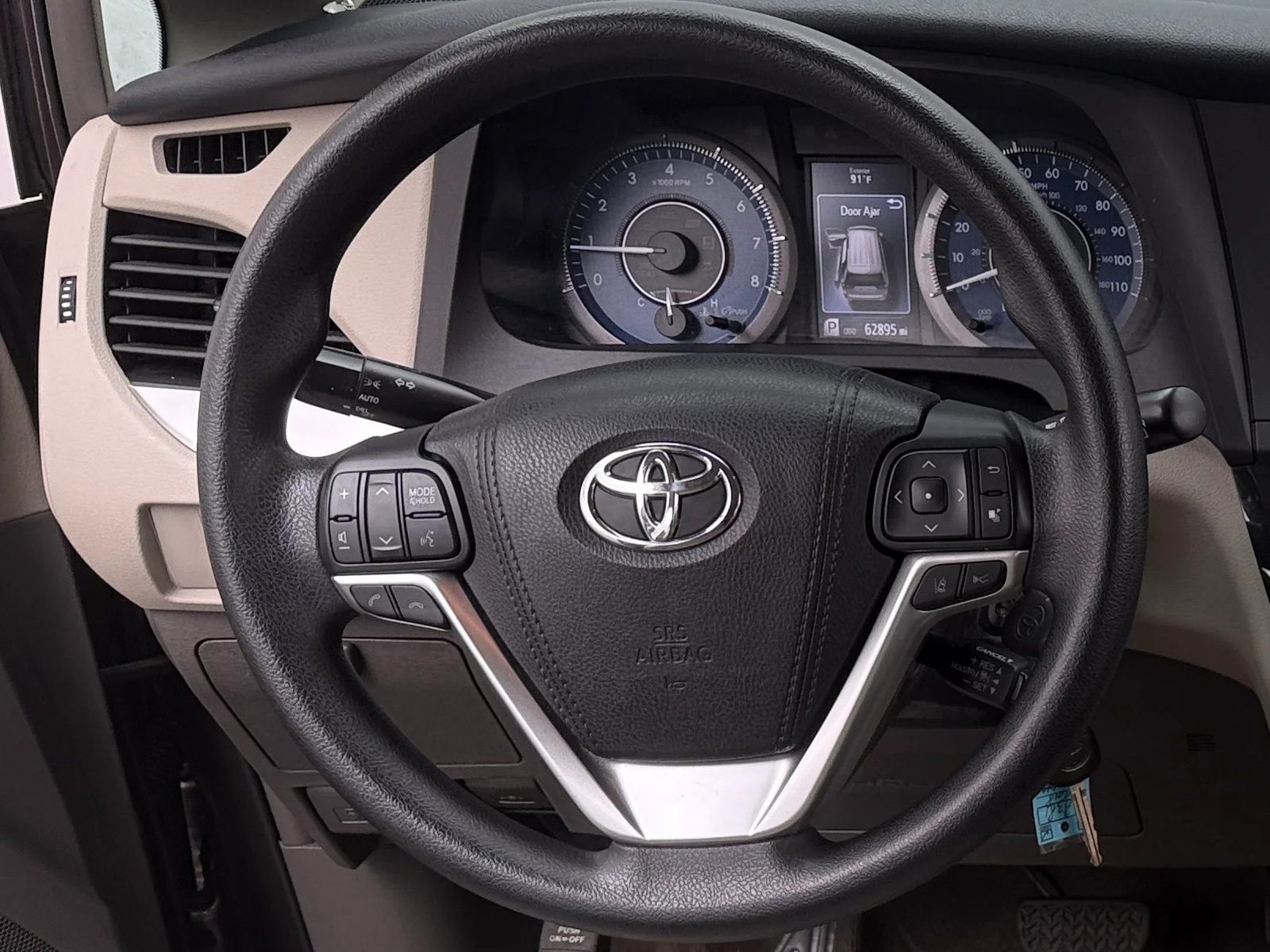 Thumbnail: 2018 Toyota Sienna - 5