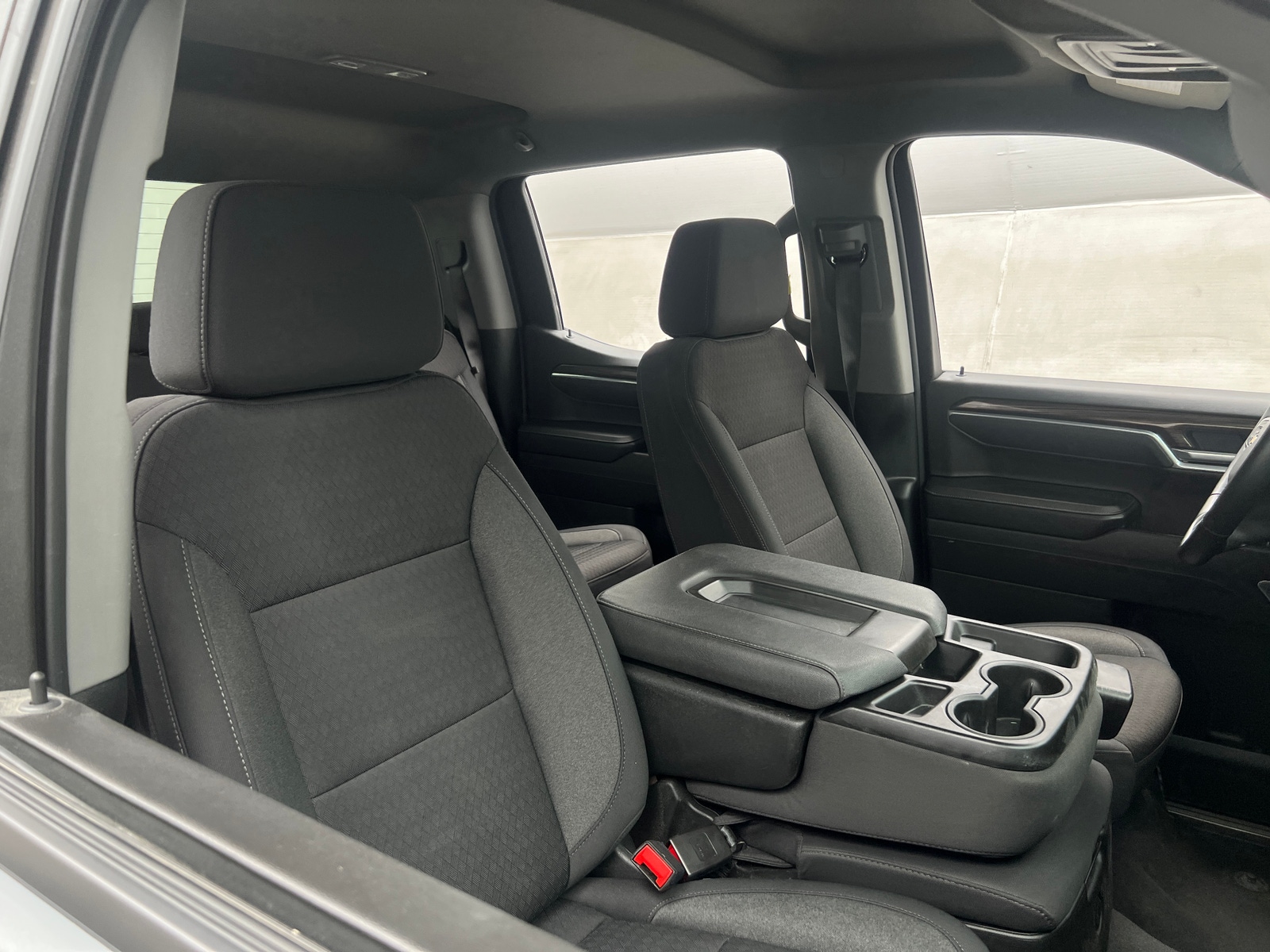 Thumbnail: 2025 Chevrolet Silverado 1500 - 2