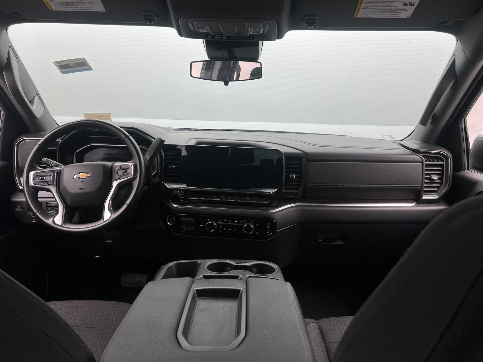 Thumbnail: 2025 Chevrolet Silverado 1500 - 3