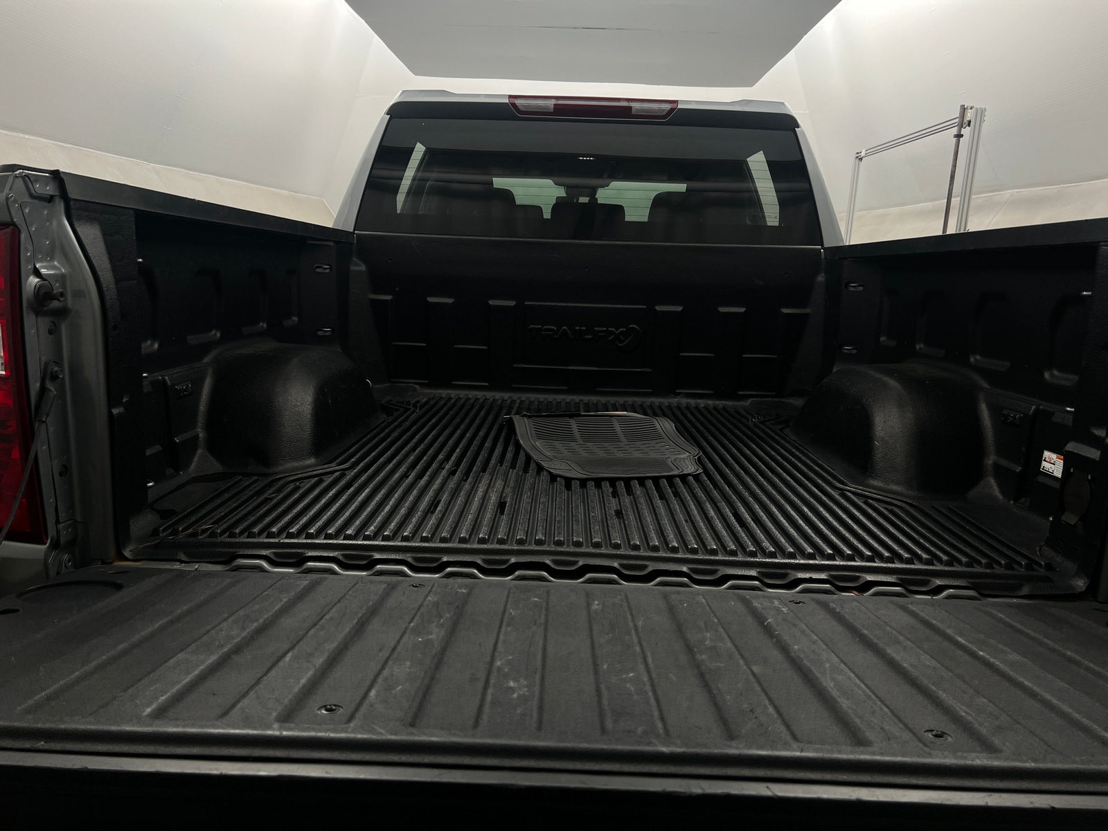 Thumbnail: 2025 Chevrolet Silverado 1500 - 7