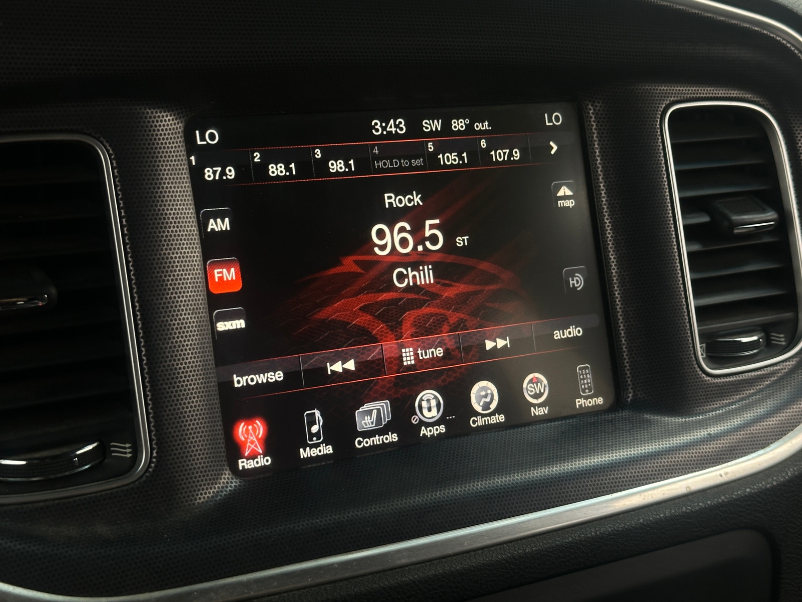 Thumbnail: 2015 Dodge Charger - 4
