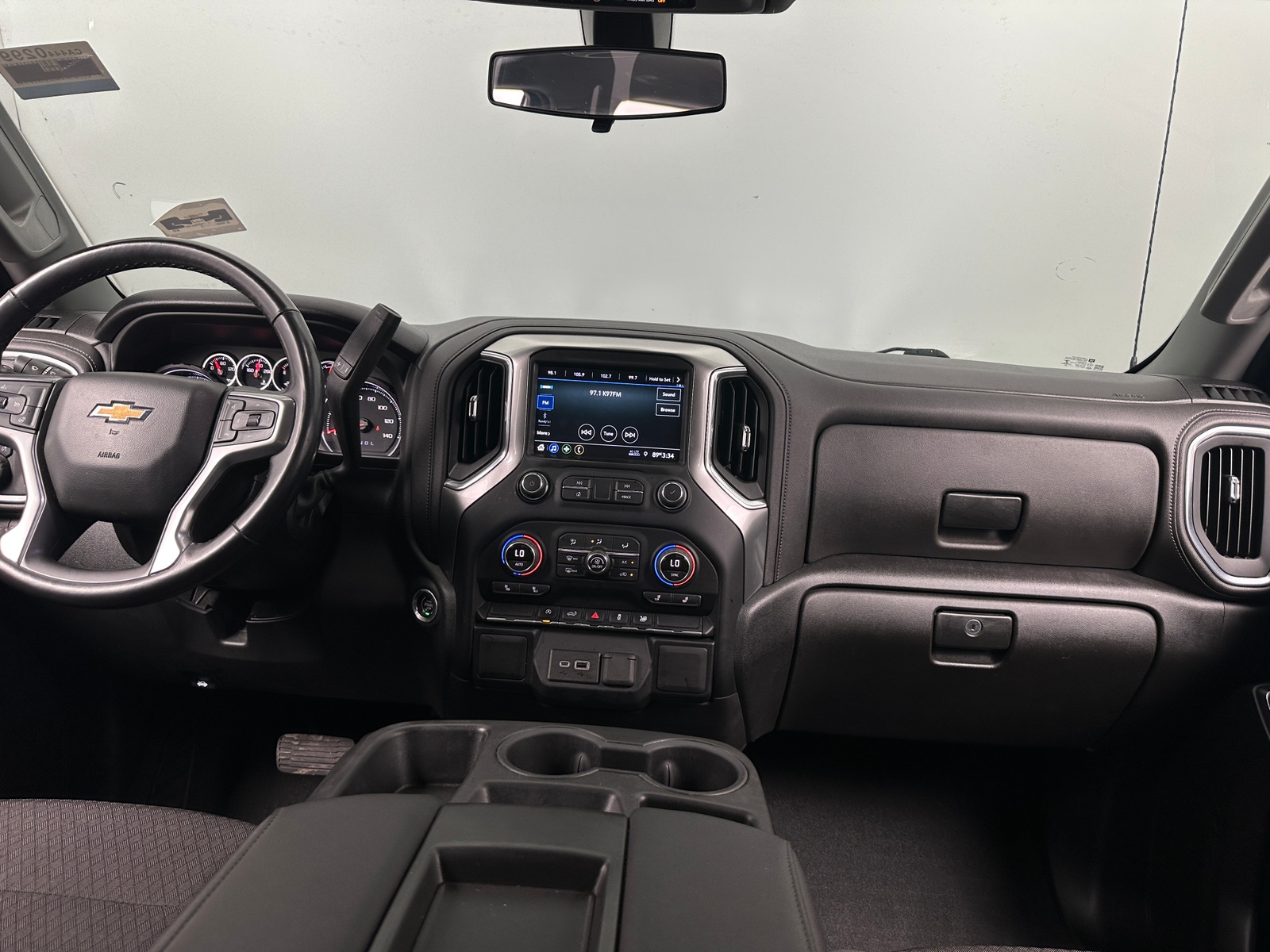 Thumbnail: 2022 Chevrolet Silverado 1500 - 3