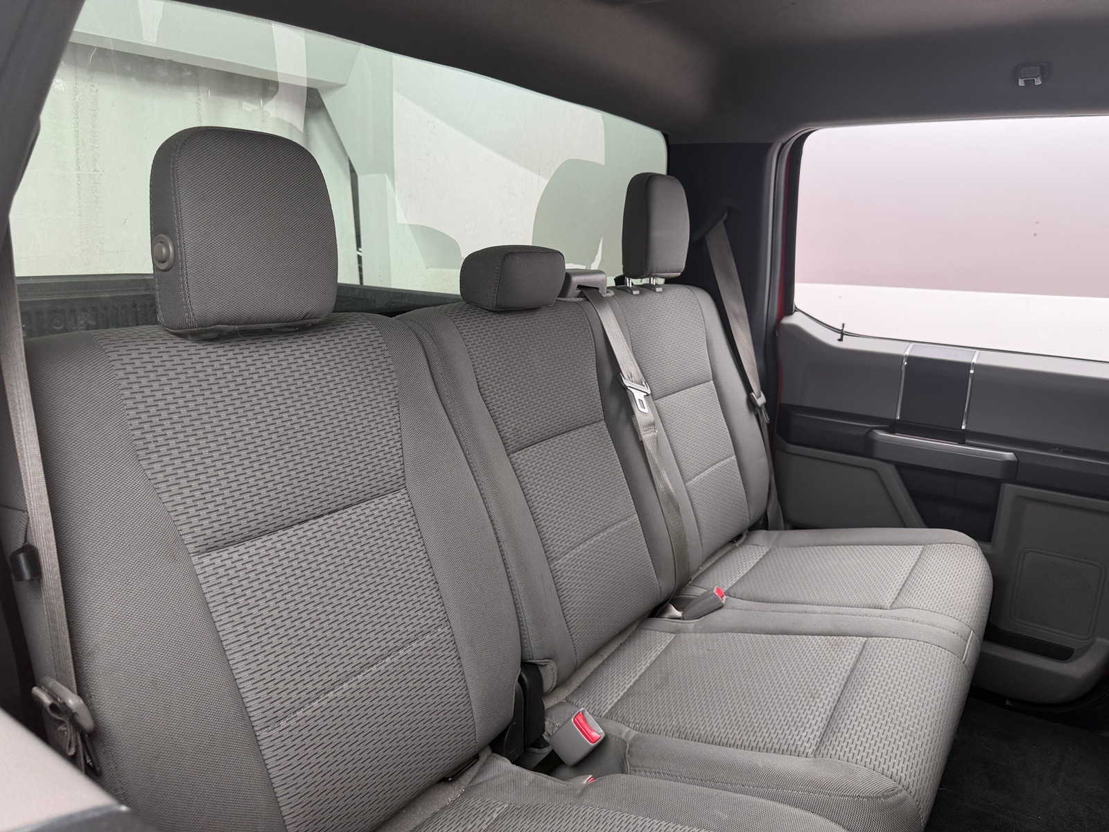 Thumbnail: 2017 Ford Econoline - 6