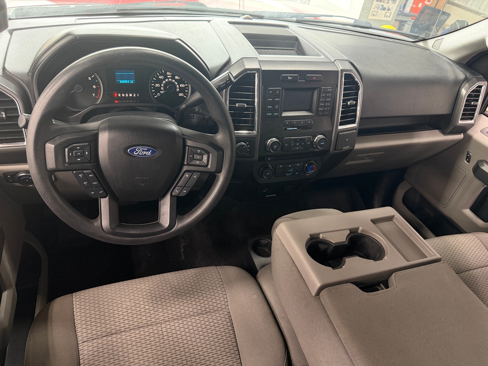 Thumbnail: 2017 Ford Econoline - 3