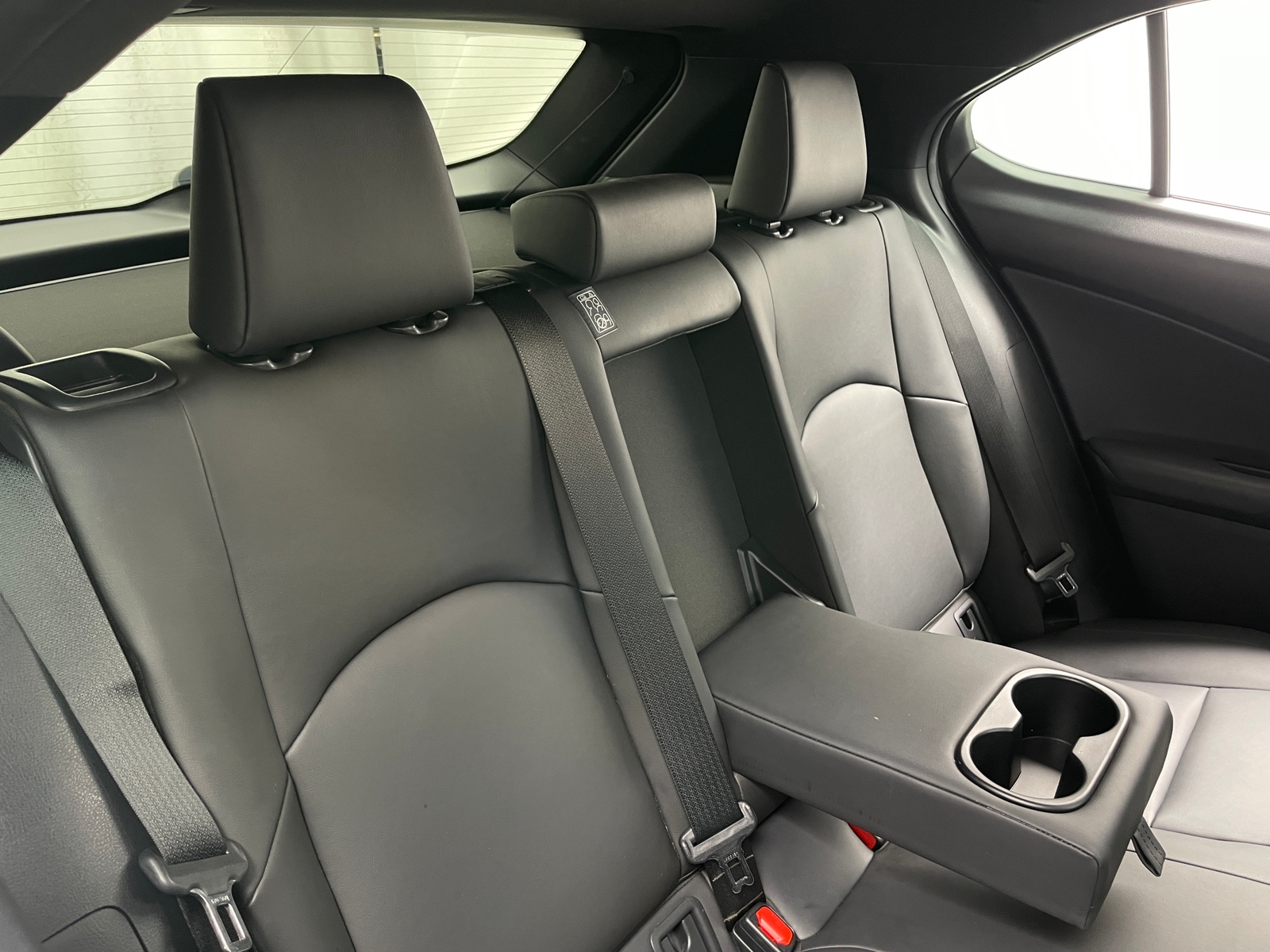 Thumbnail: 2020 Lexus UX - 5