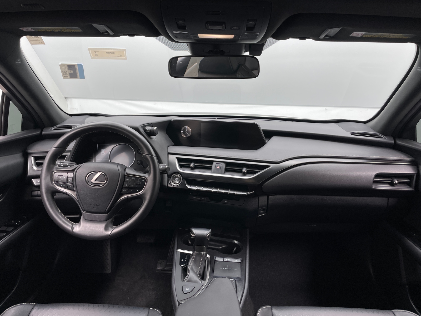 Thumbnail: 2020 Lexus UX - 2
