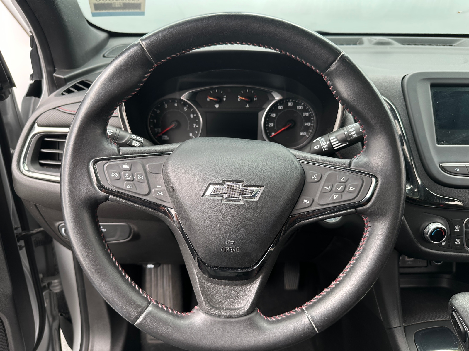 Thumbnail: 2022 Chevrolet Equinox - 5