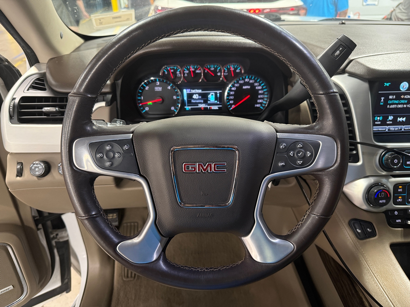 Thumbnail: 2019 GMC Yukon - 4
