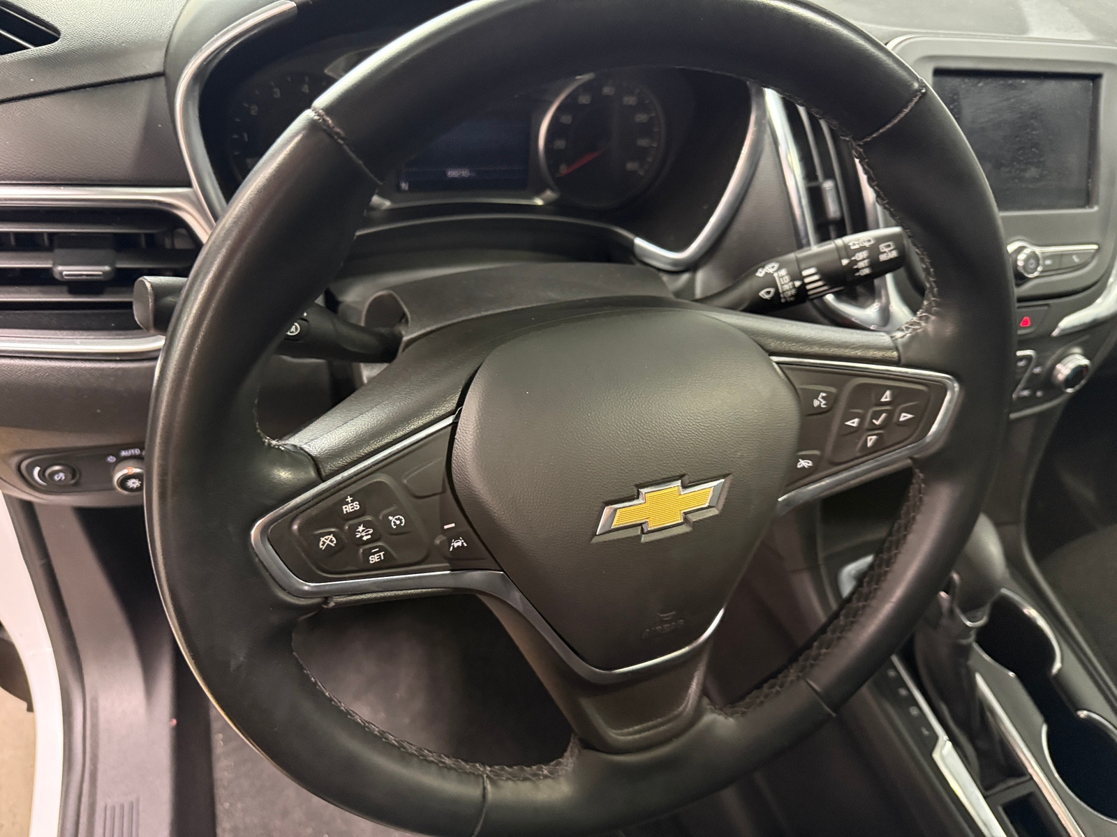 Thumbnail: 2024 Chevrolet Equinox - 5