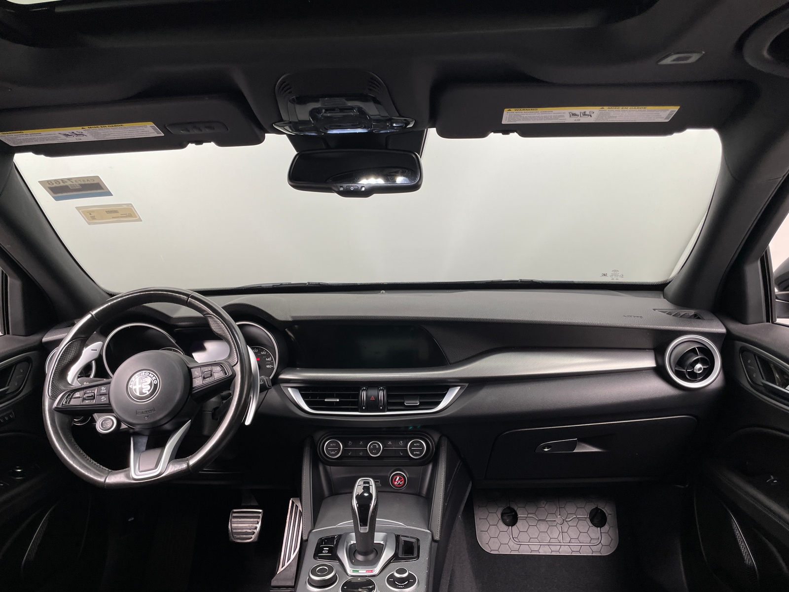 Thumbnail: 2022 Alfa Romeo Stelvio - 2