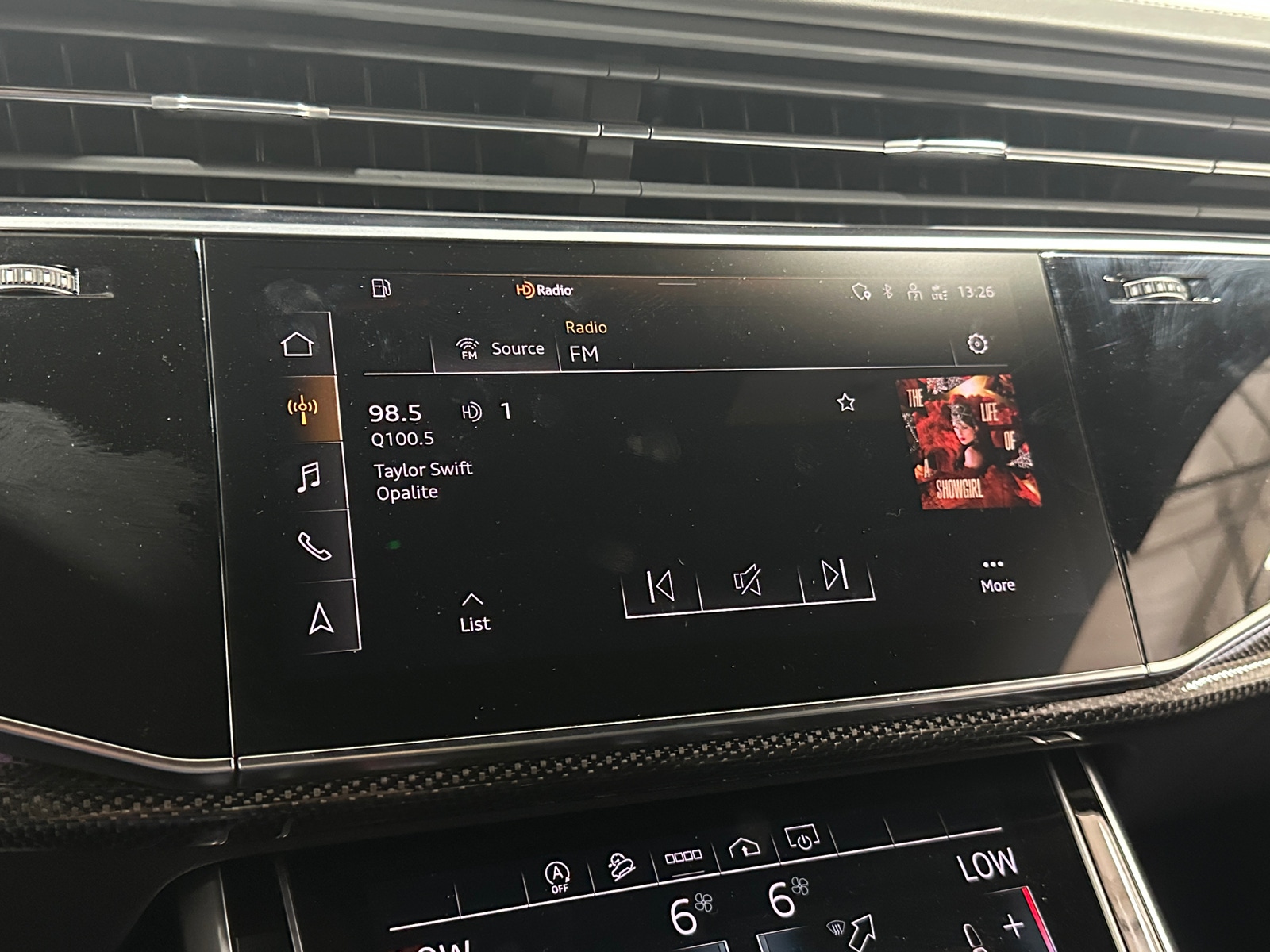 Thumbnail: 2021 Audi SQ8 - 3