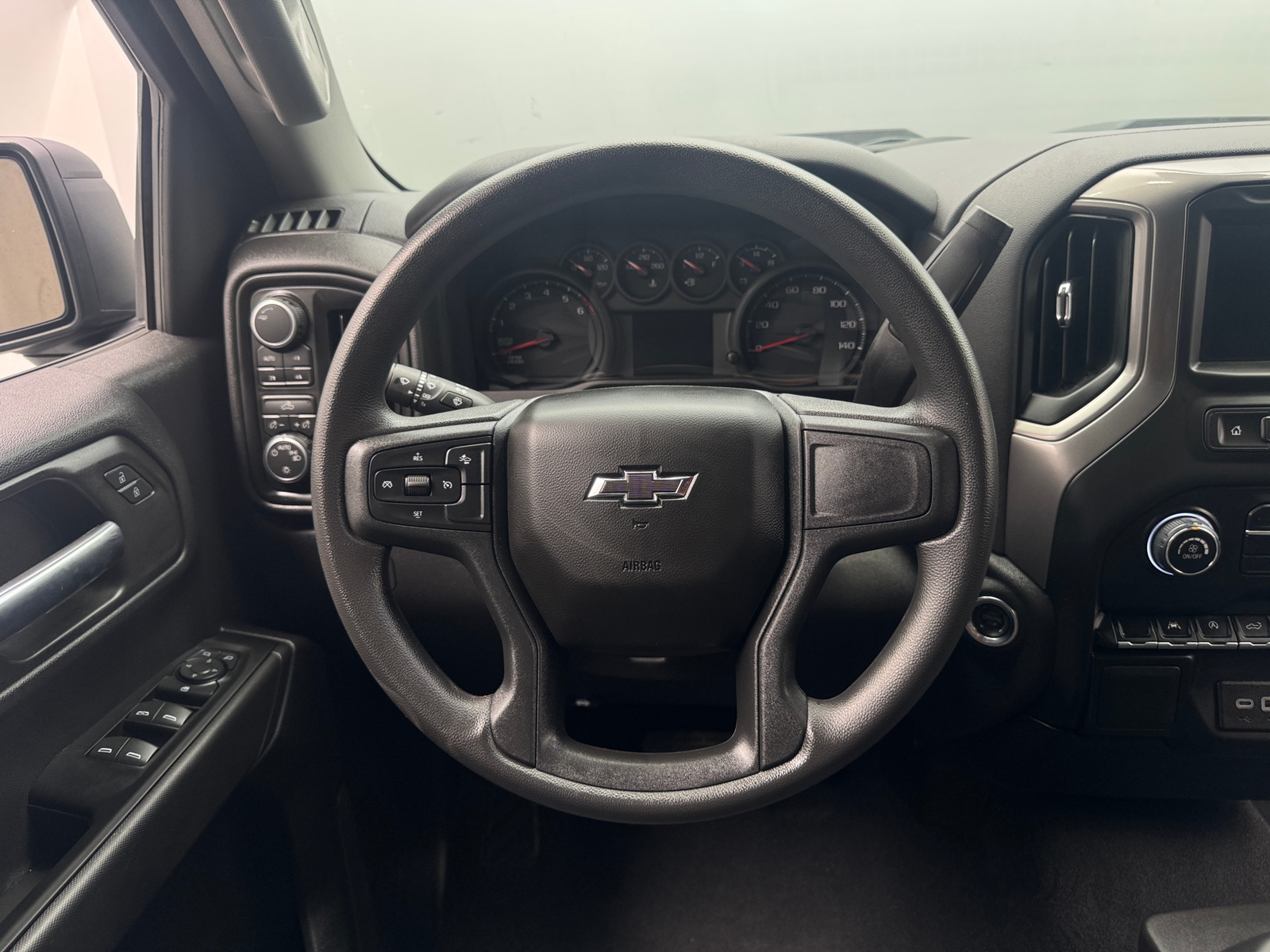 Thumbnail: 2026 Chevrolet Silverado 1500 - 5