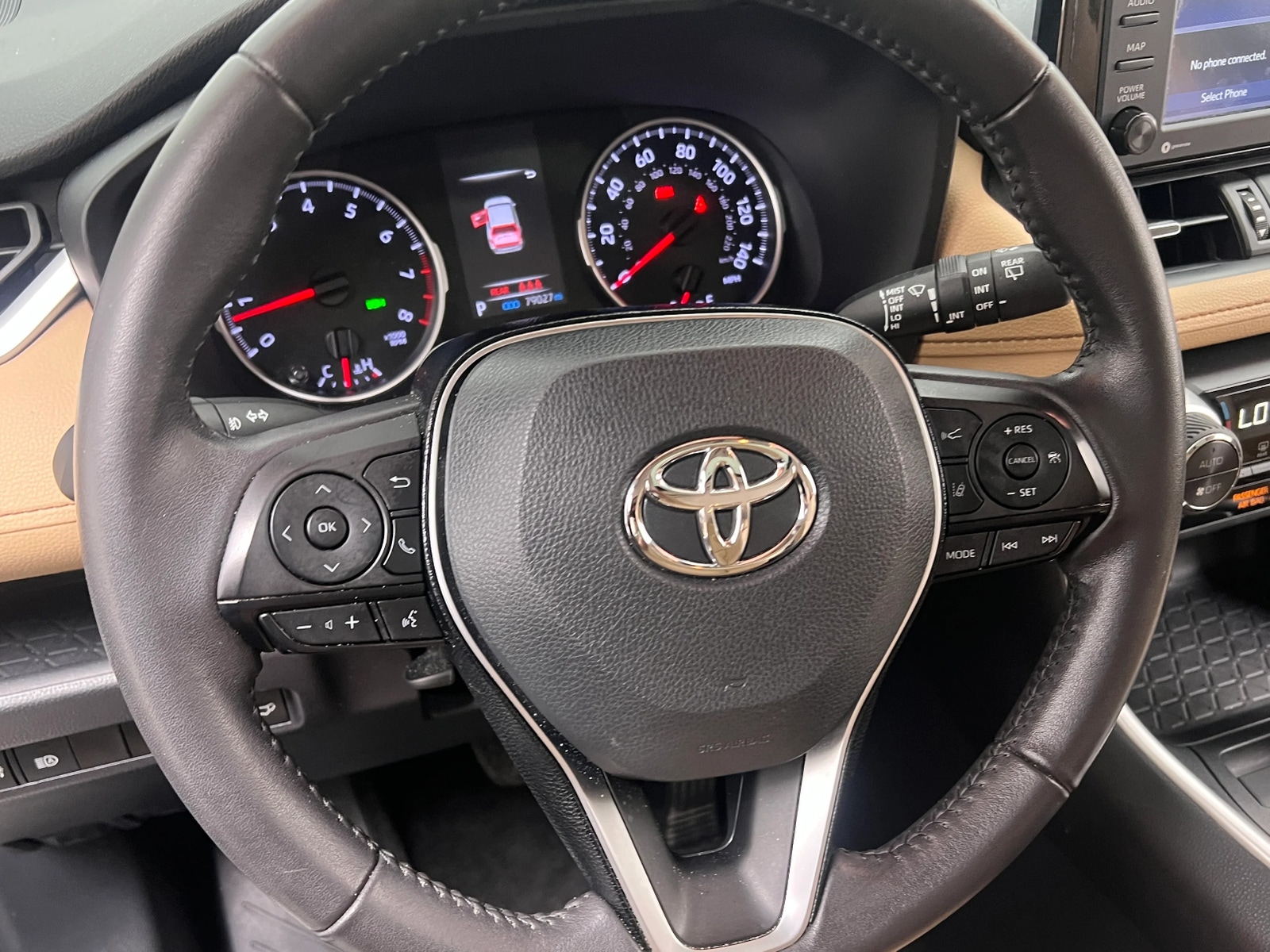 Thumbnail: 2021 Toyota RAV4 - 4