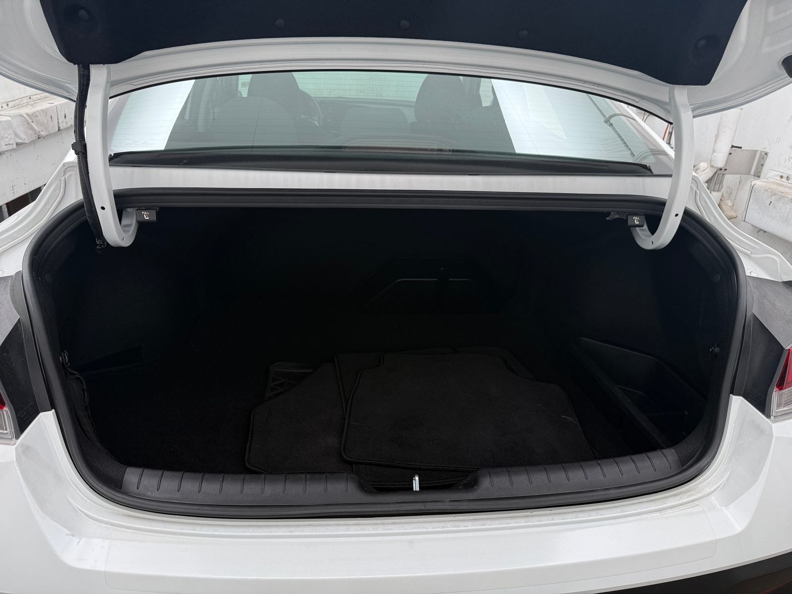 Thumbnail: 2026 Hyundai Elantra - 7