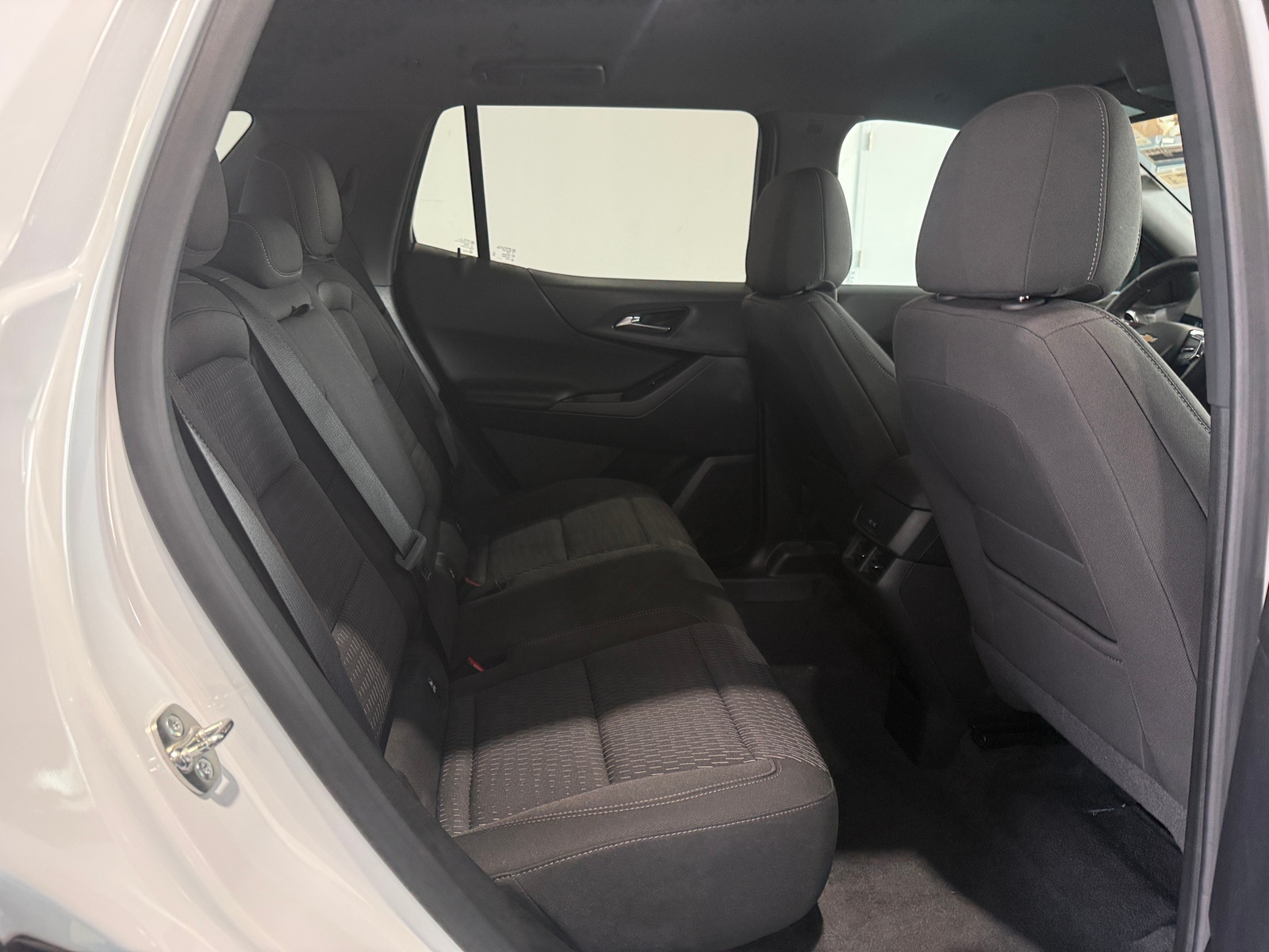 Thumbnail: 2025 Chevrolet Equinox - 6