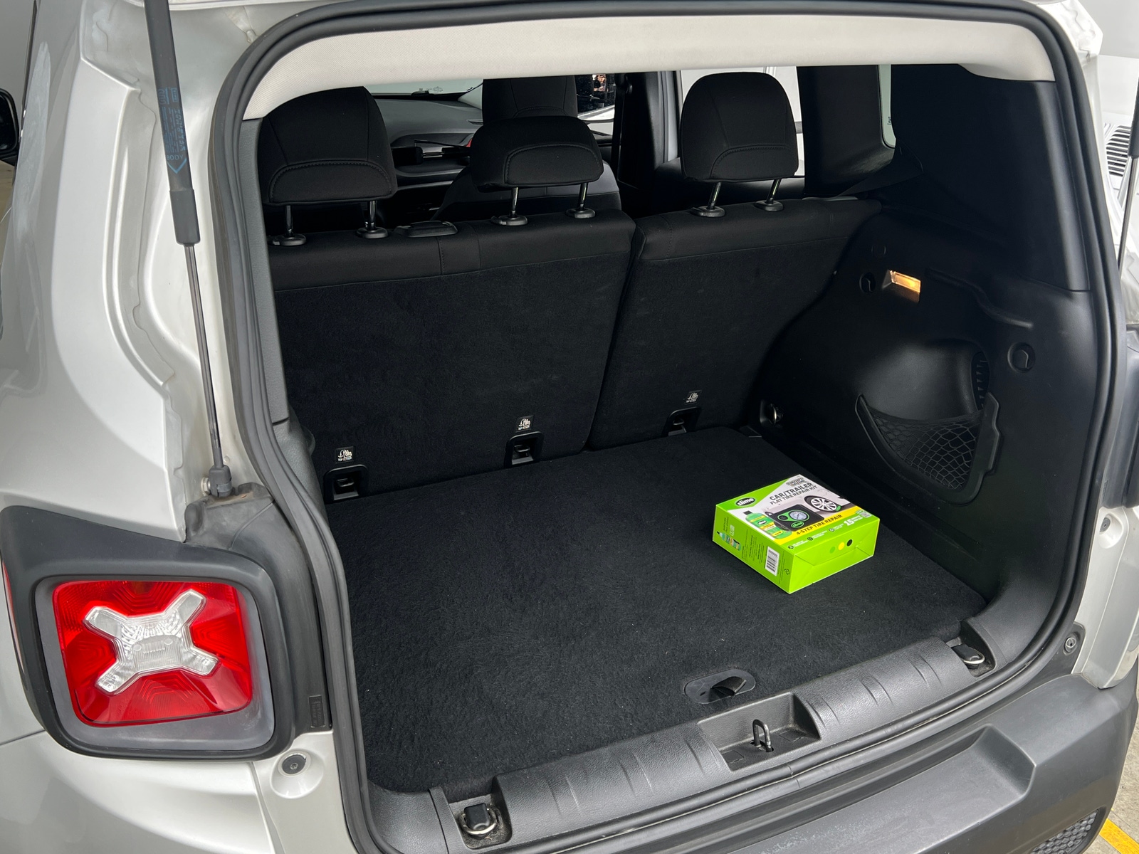 Thumbnail: 2016 Jeep Renegade - 7
